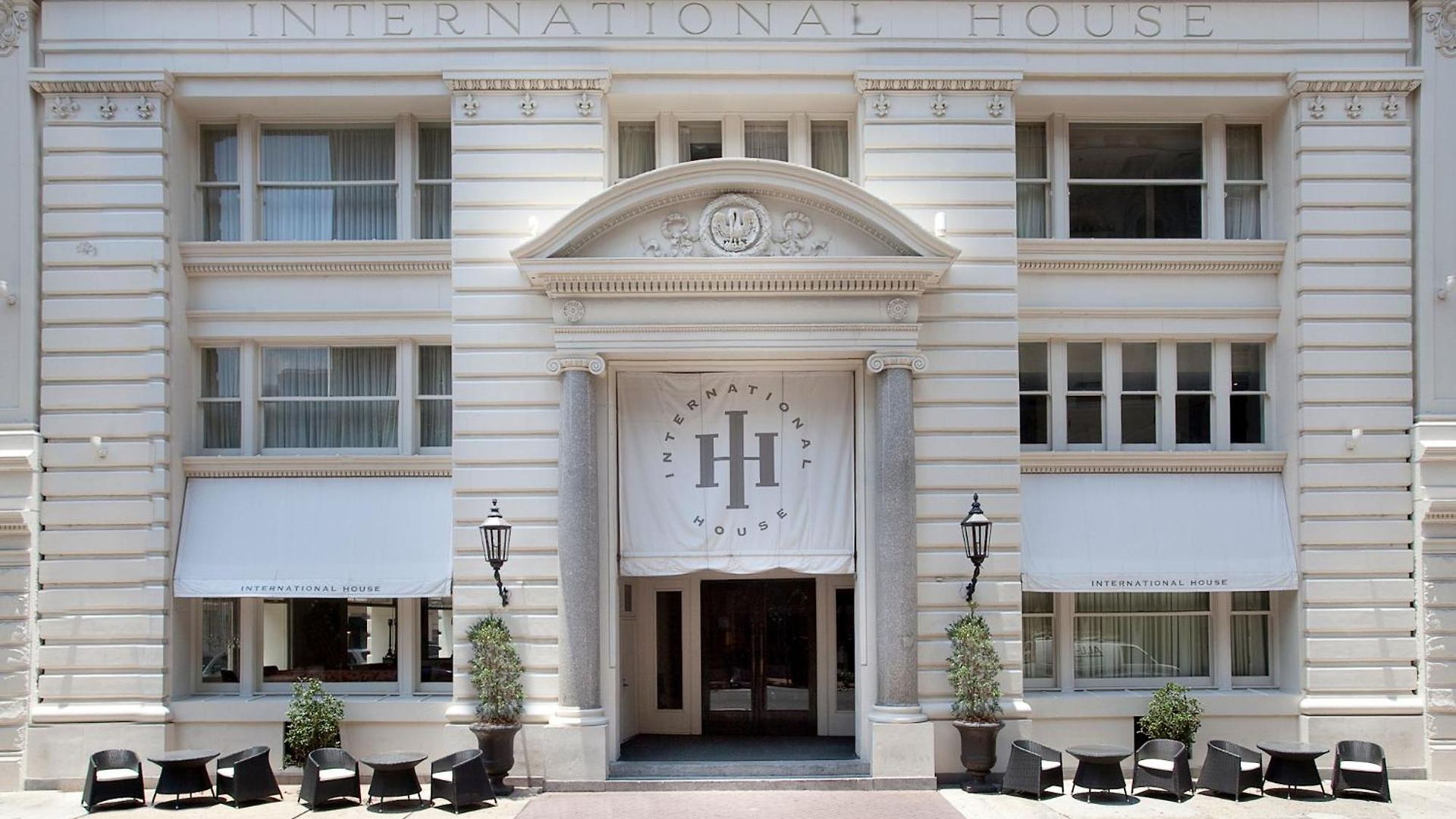 International House 4* New Orleans