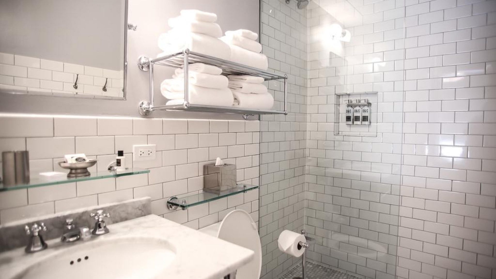 Hotel Q&c And Bar New Orleans, Autograph Collection 4*