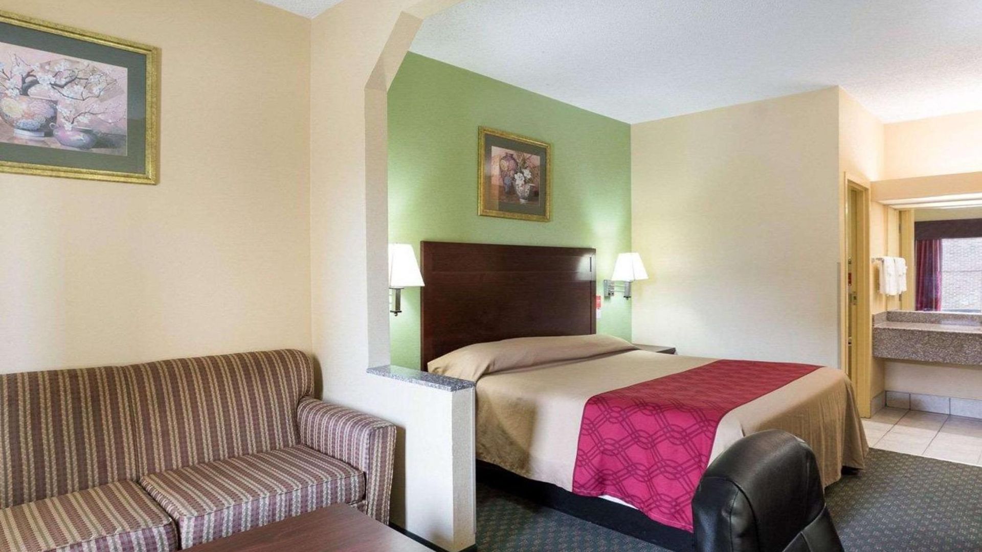 Rodeway & Gentilly Hotel New Orleans
