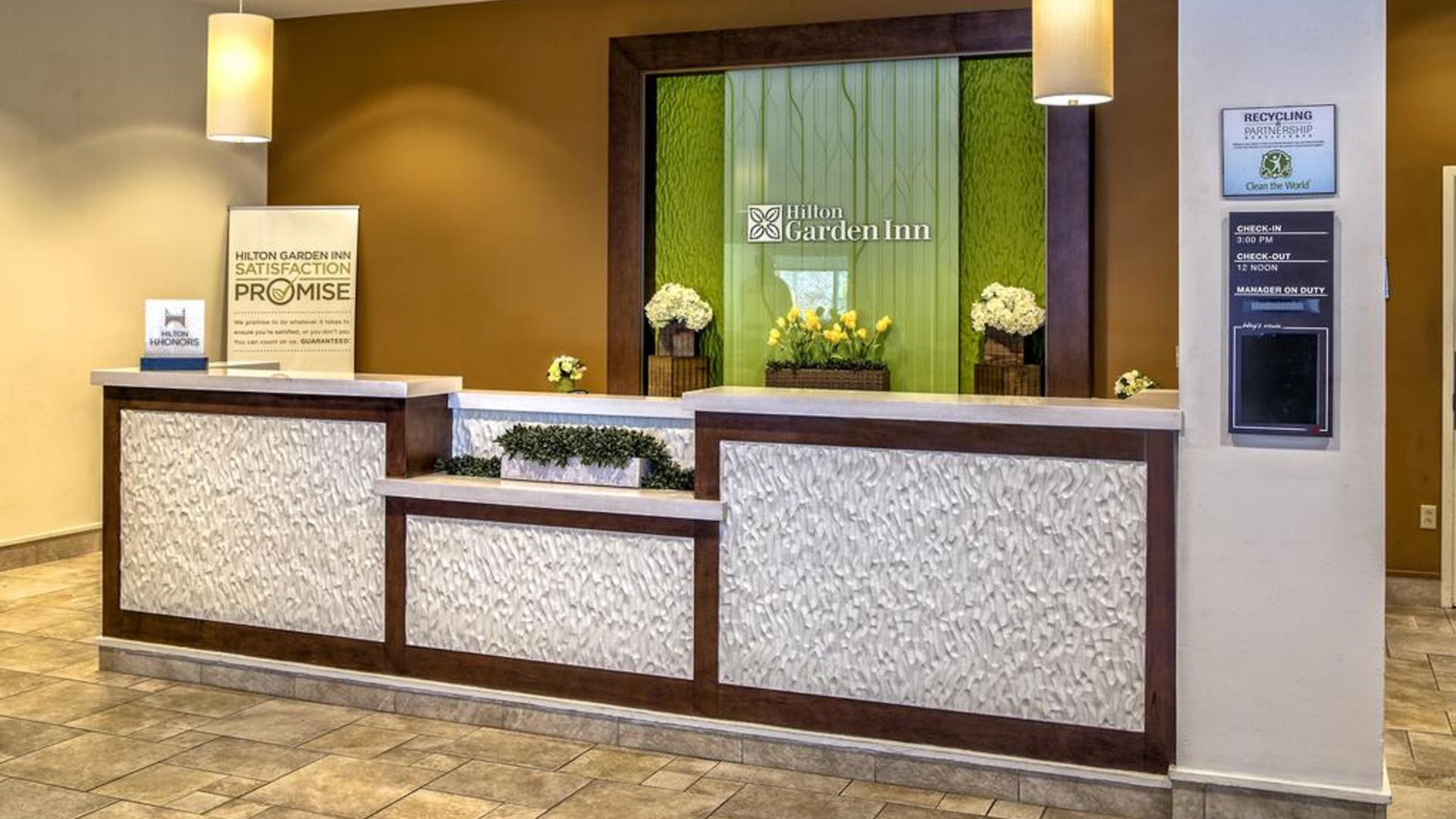 Hilton Garden Convention Center Hotel
