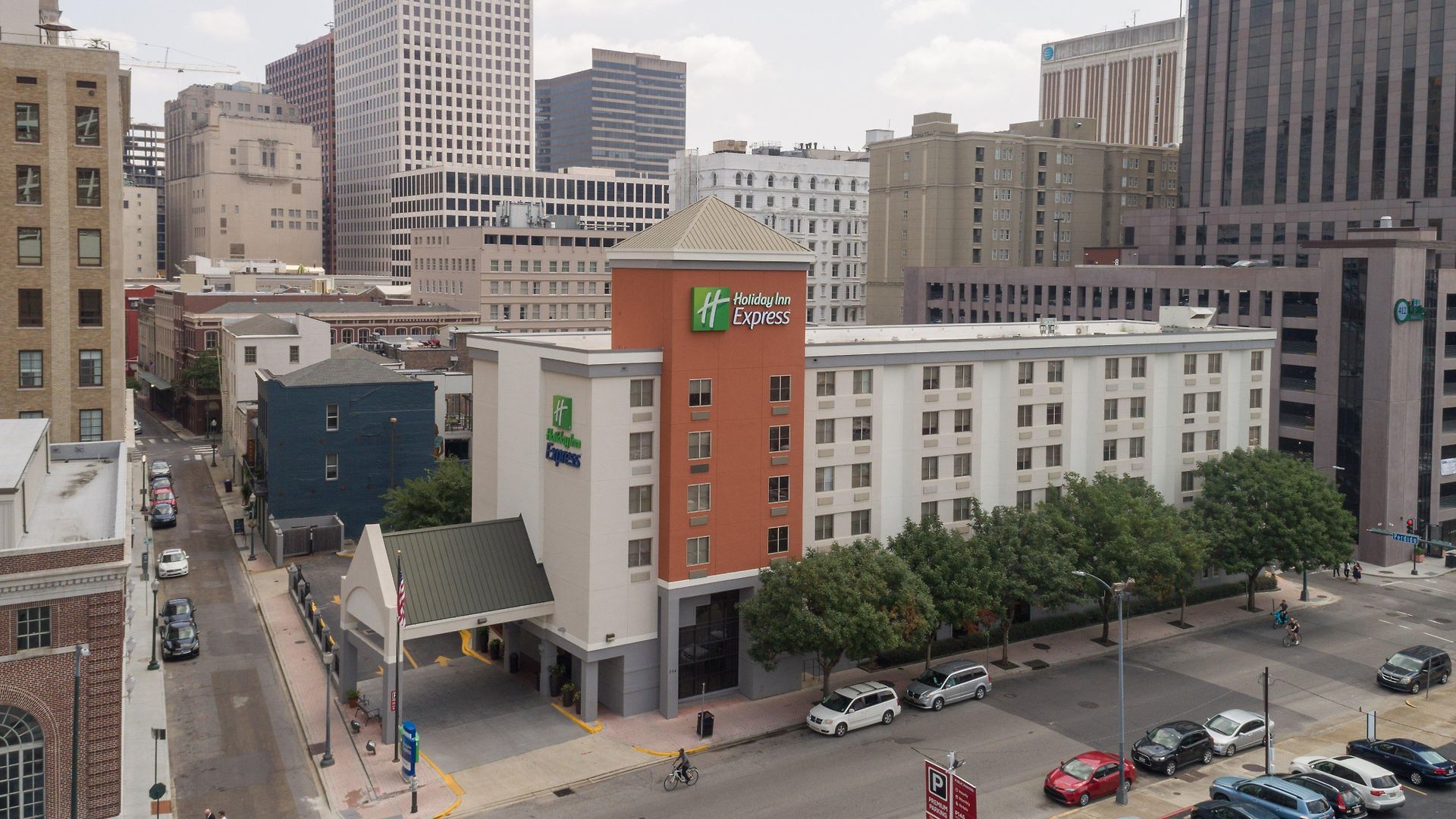 Hotel Express Downtown By Ihg 3*