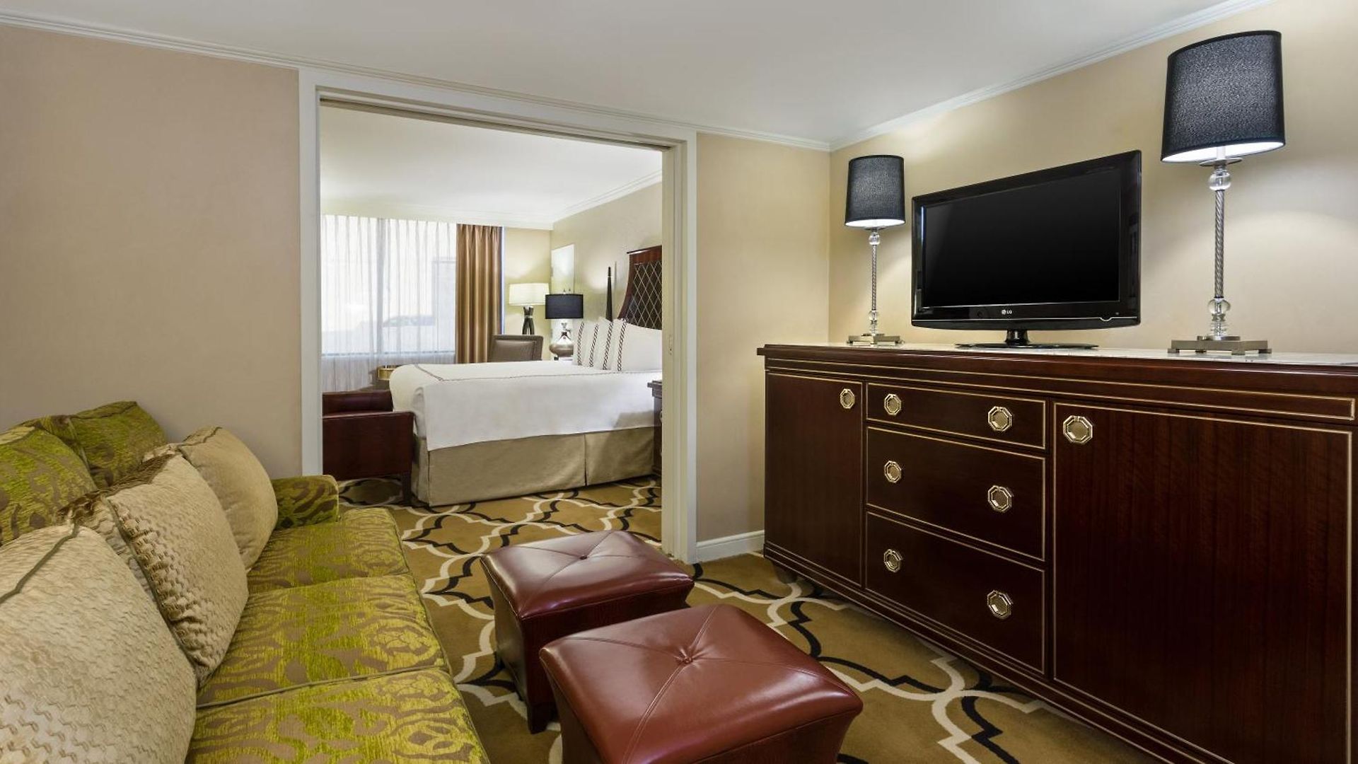 Intercontinental By Ihg Hotel 4*