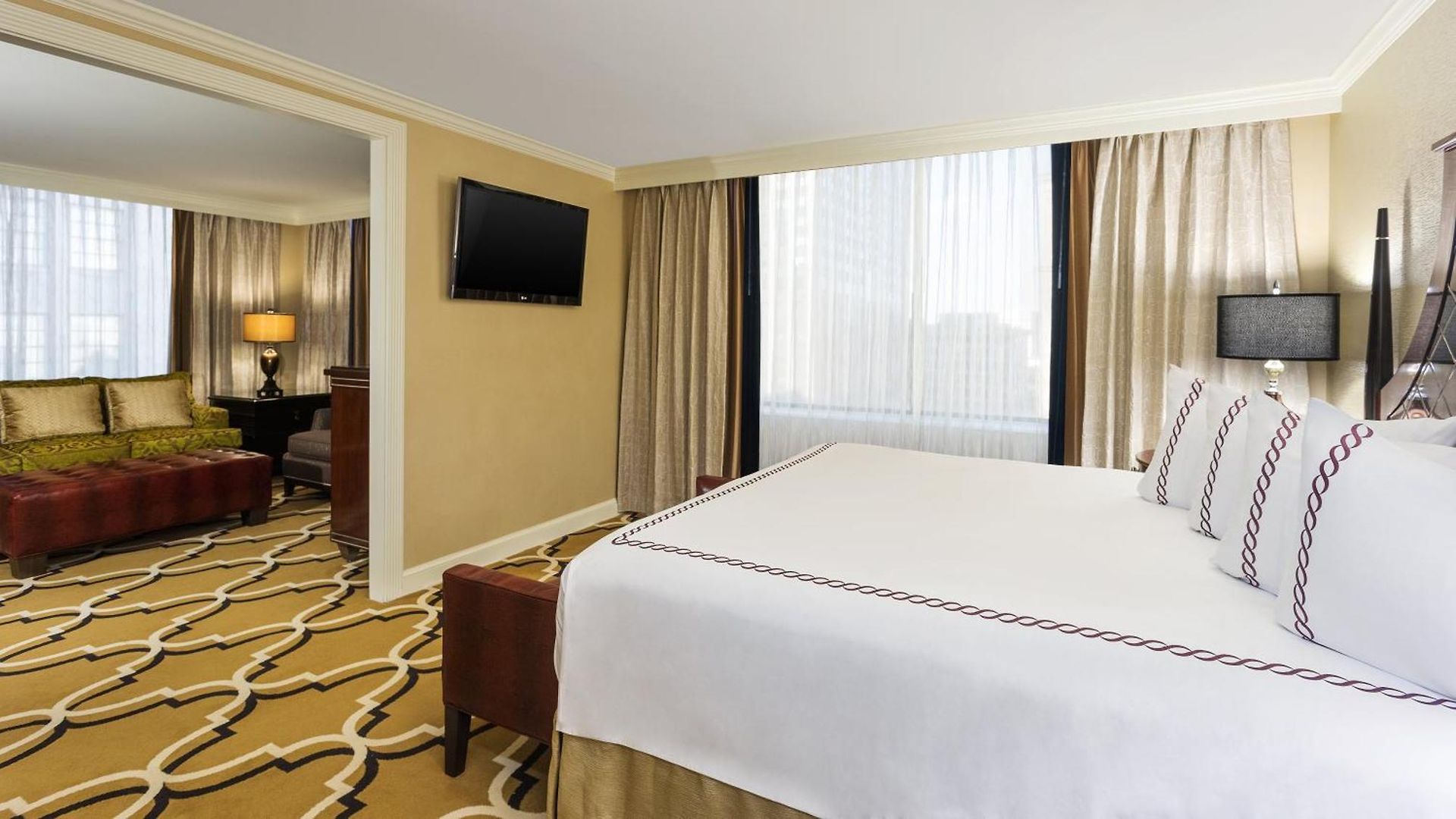 Intercontinental By Ihg Hotel 4*