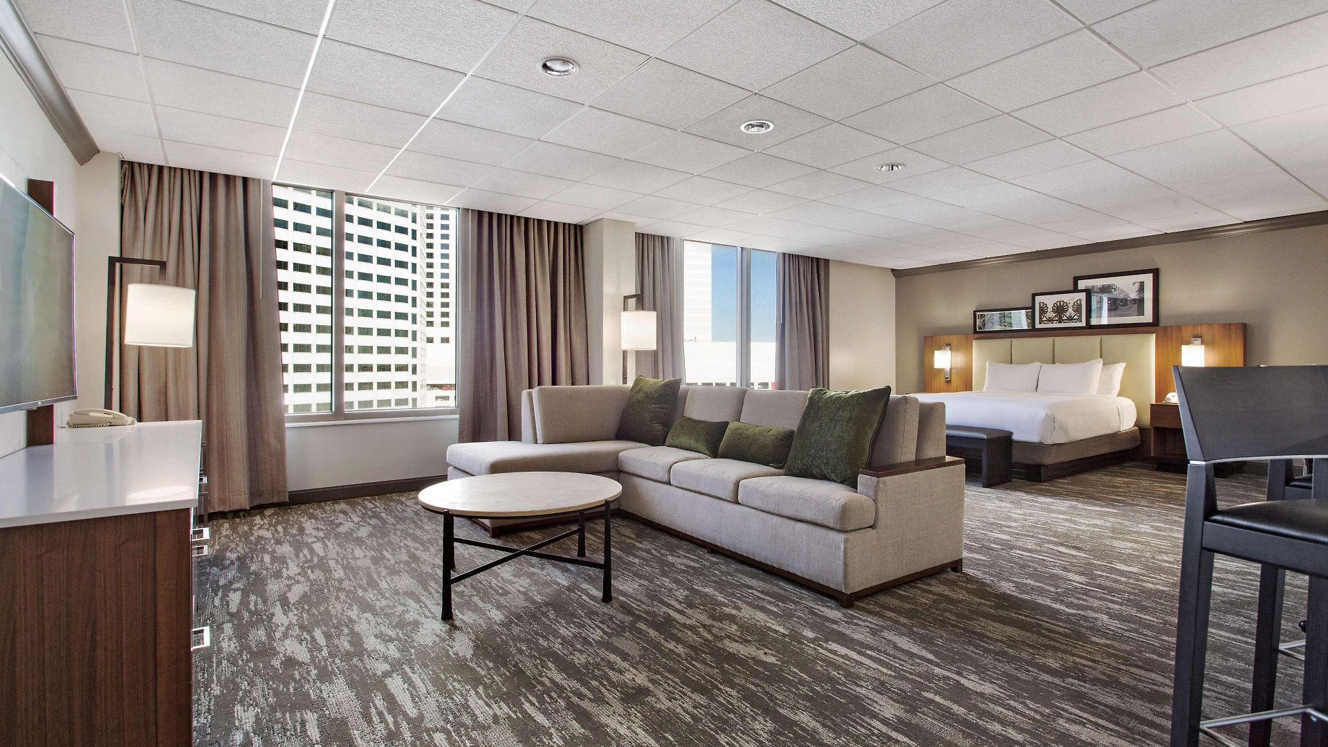 Doubletree By Hilton Hotel New Orleans