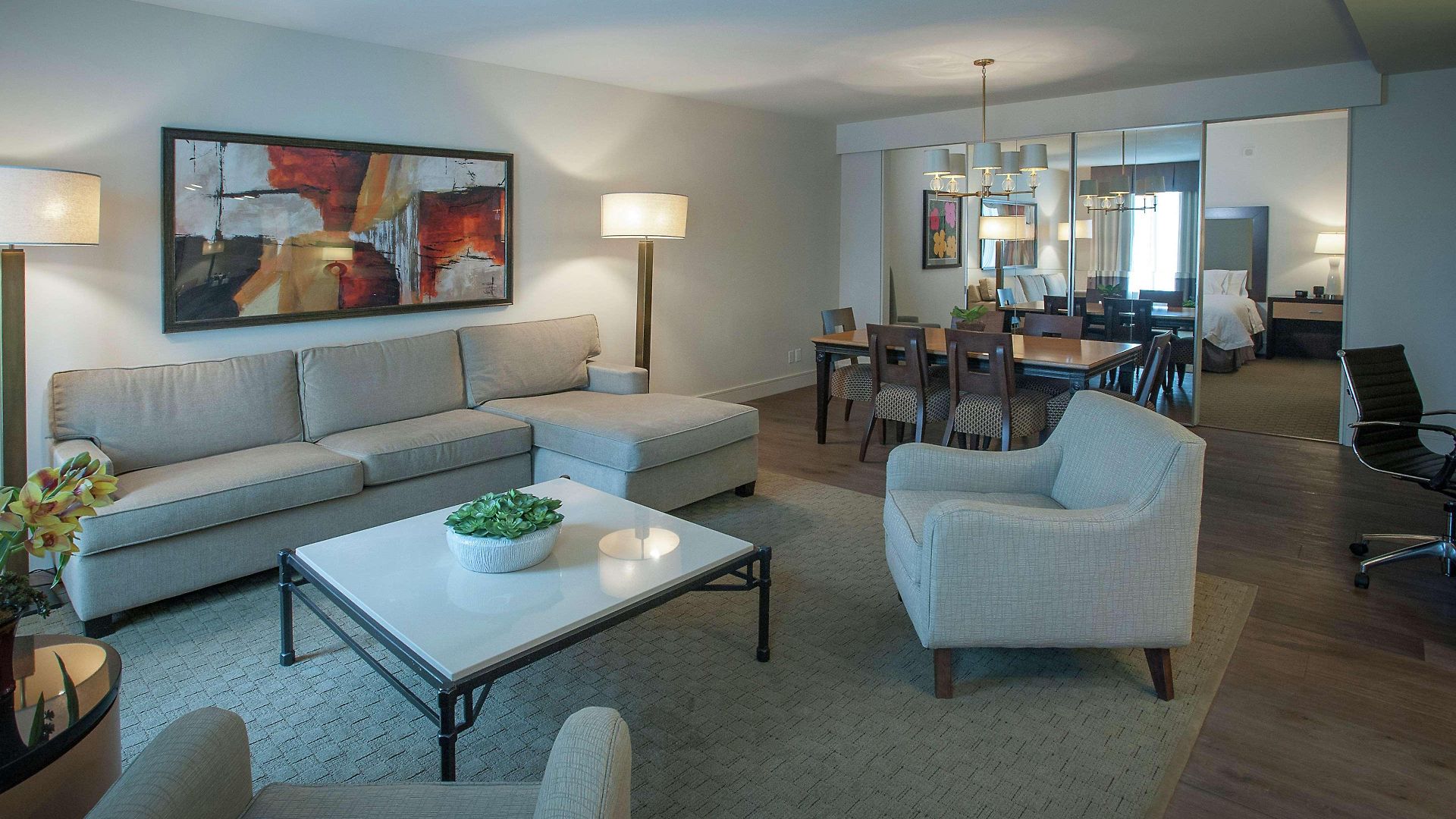 Hampton & Downtown French Quarter Area Hotel 3*