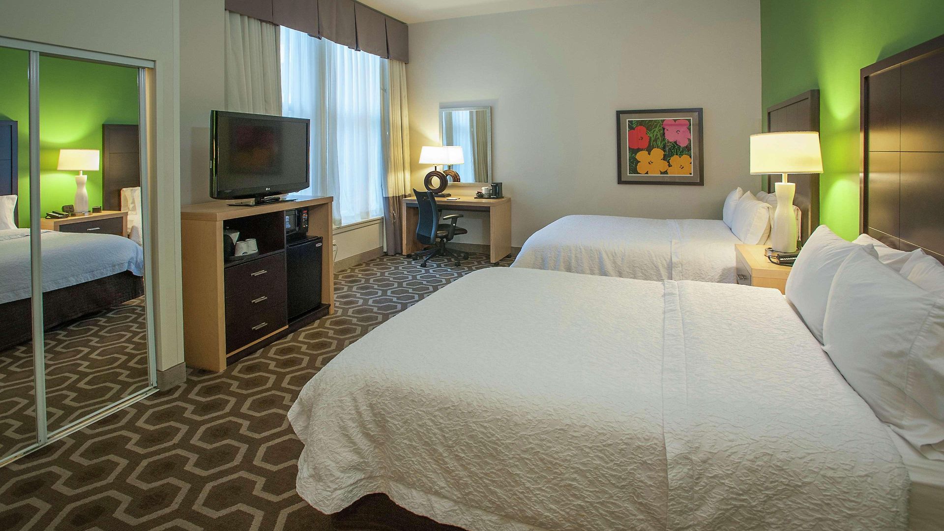 Hampton & Downtown French Quarter Area Hotel New Orleans