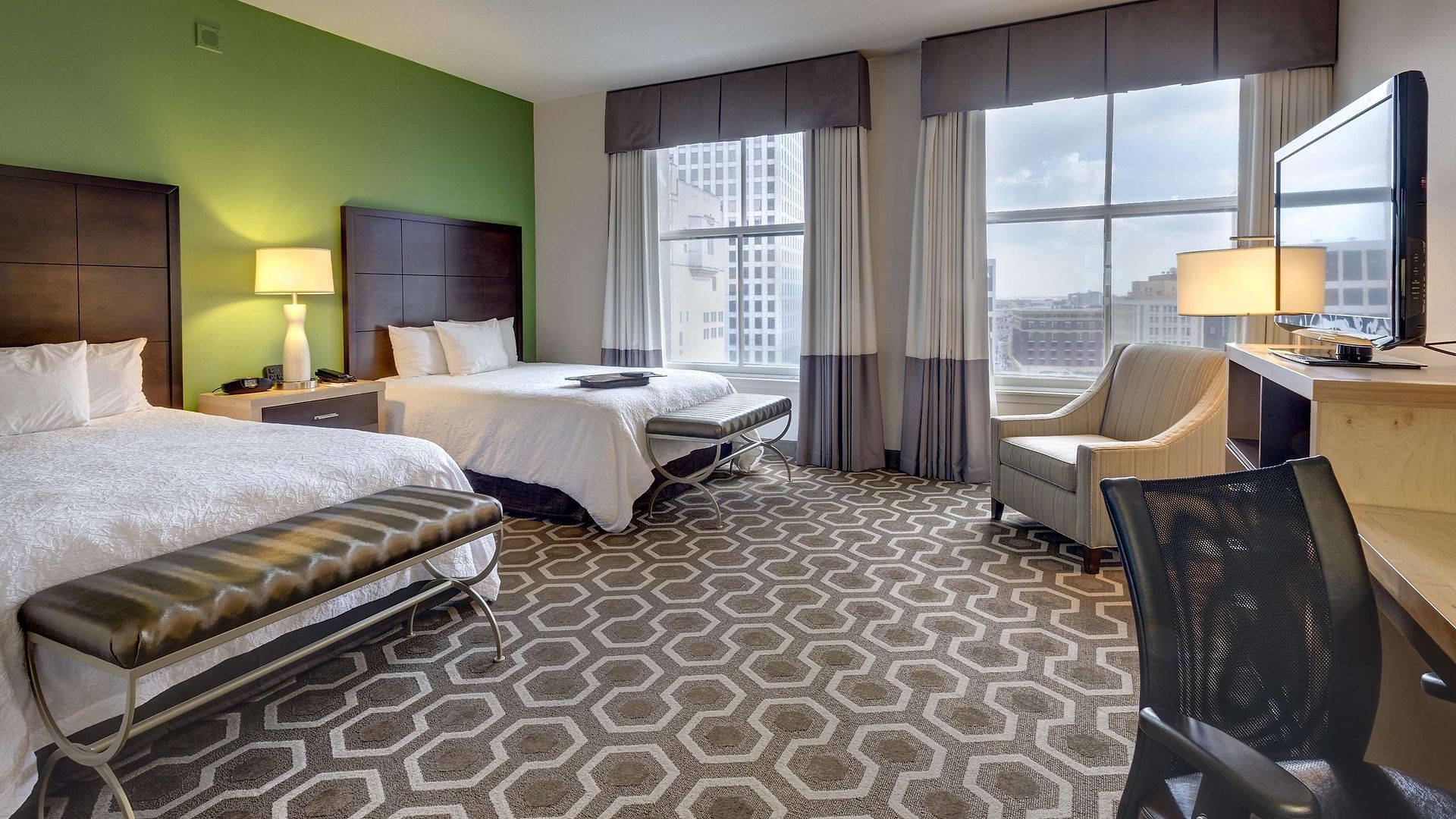 Hotel Hampton & Downtown French Quarter Area