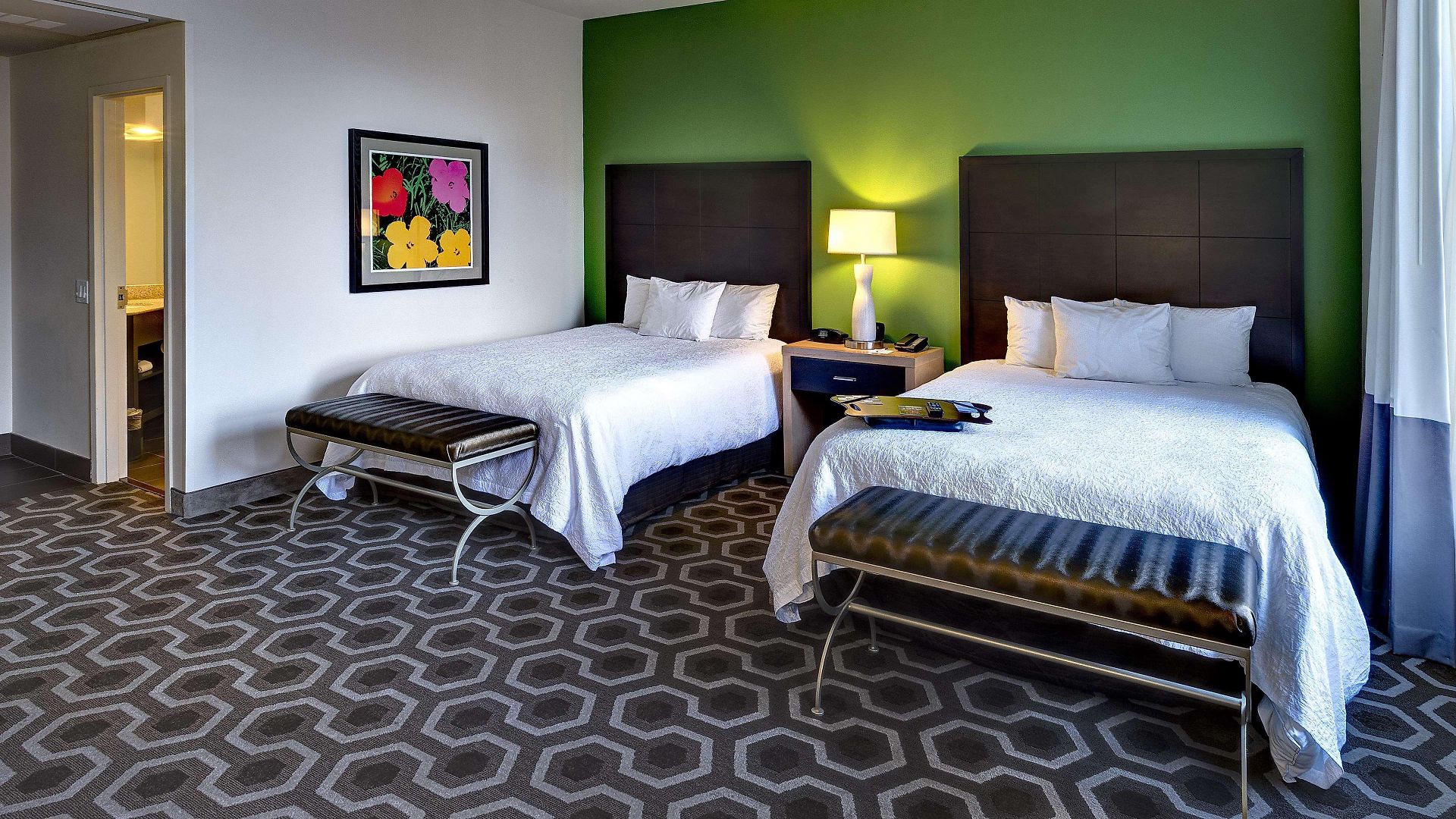 Hampton & Downtown French Quarter Area Hotel