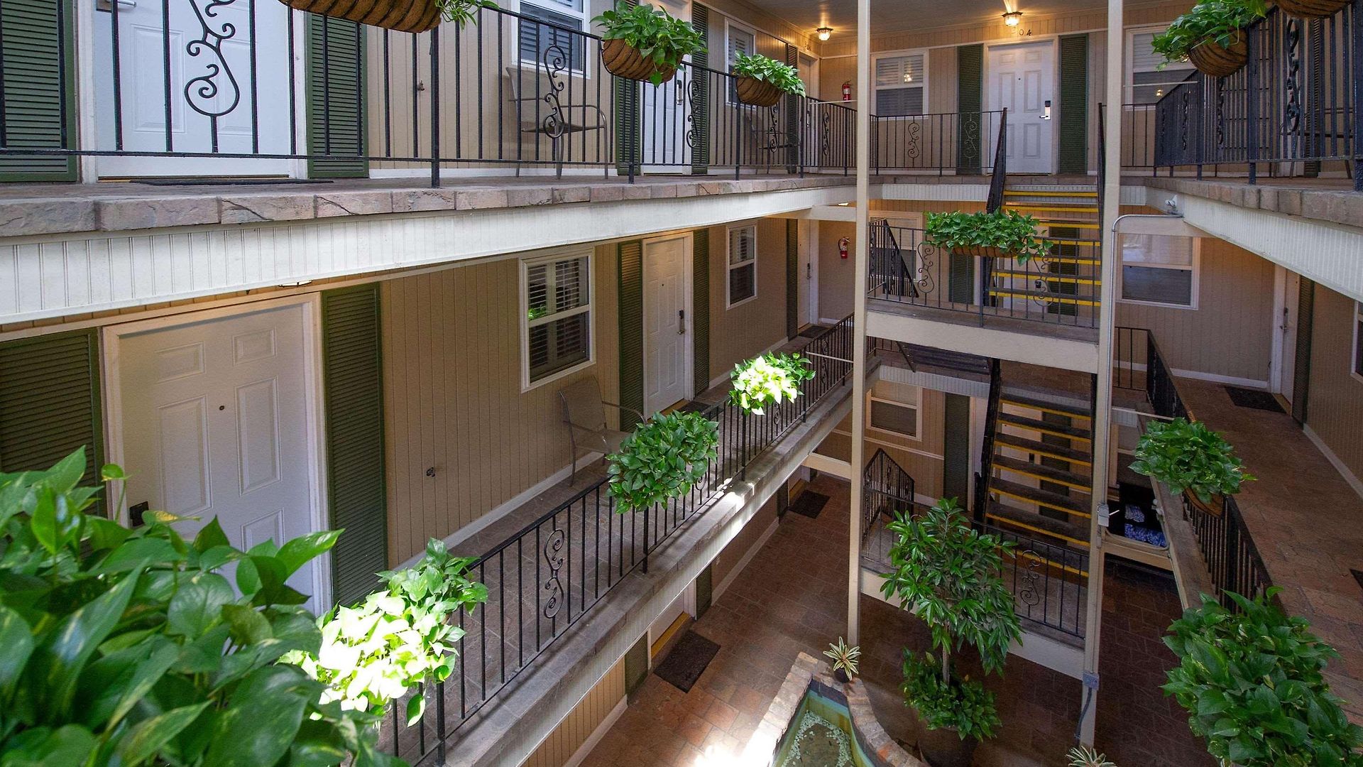 Frenchmen Orleans At 519, Ascend Collection 3* New Orleans