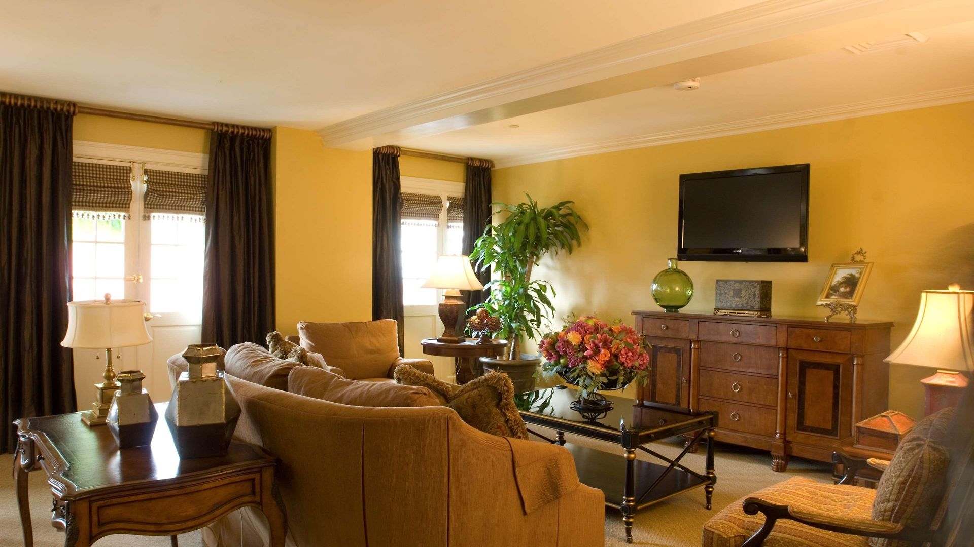 Bienville House 3*