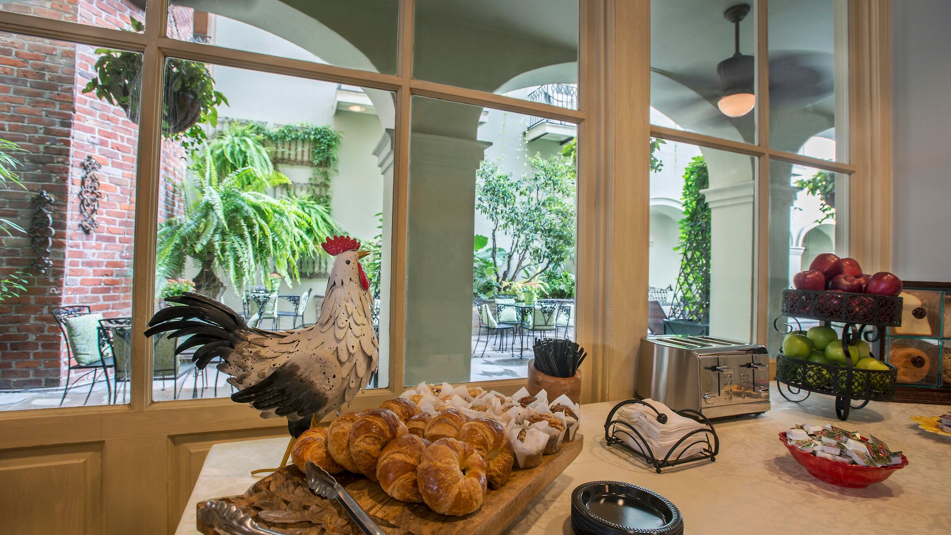 Bienville House New Orleans