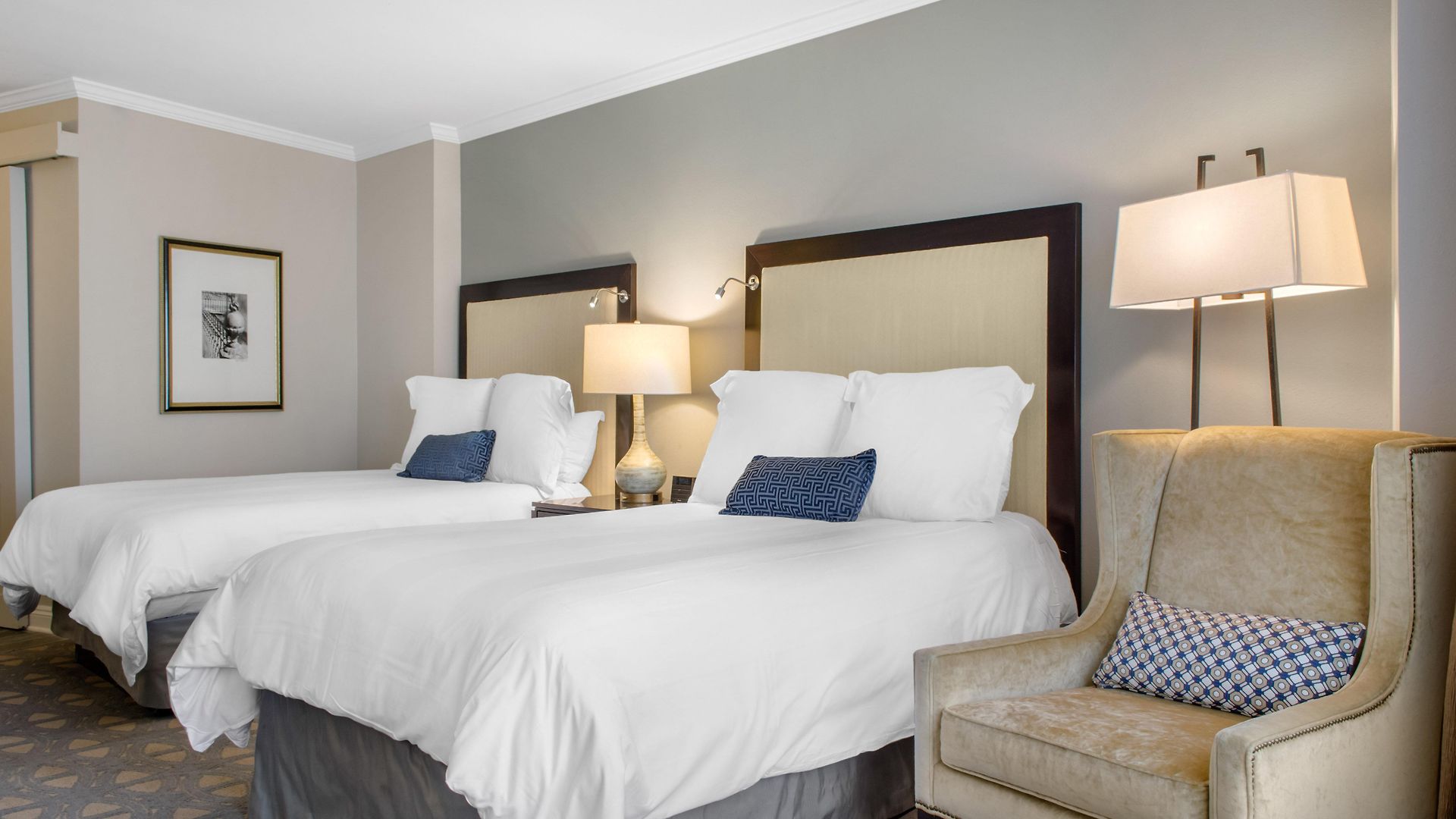 The Riverfront Hotel 4*