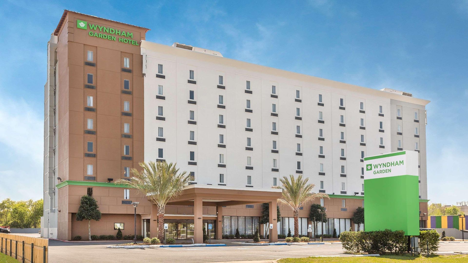 Express By Marriott 1-10 3*