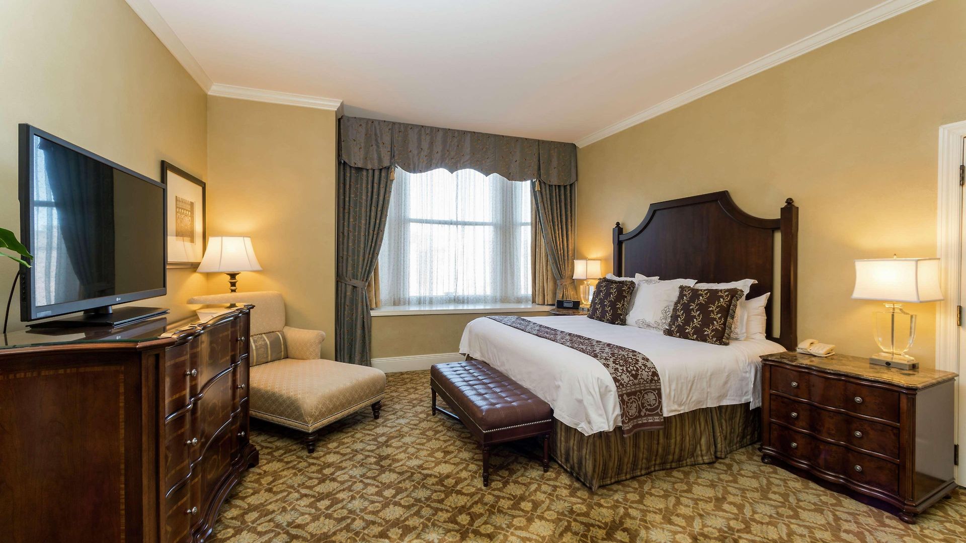 The Roosevelt - Waldorf Astoria & Hotel