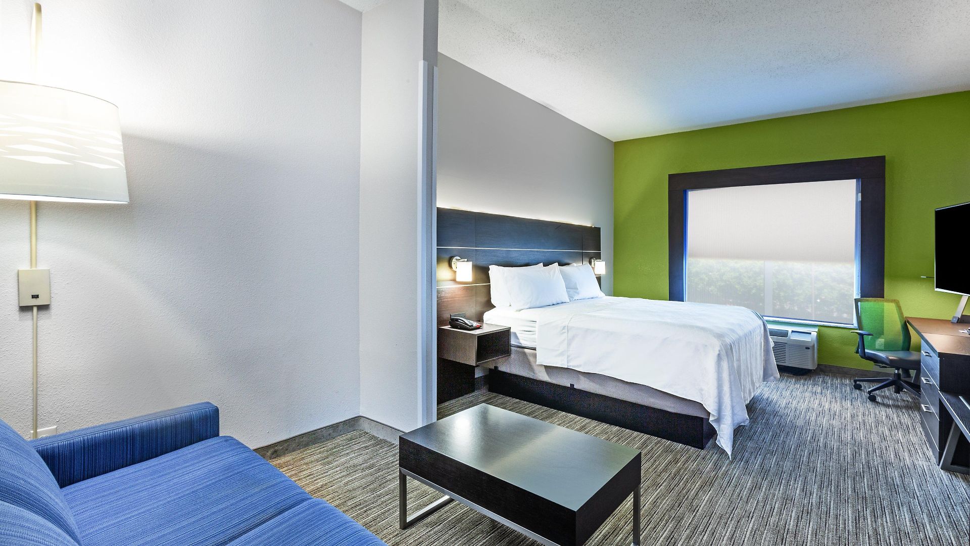 Hotel Express East By Ihg 2*