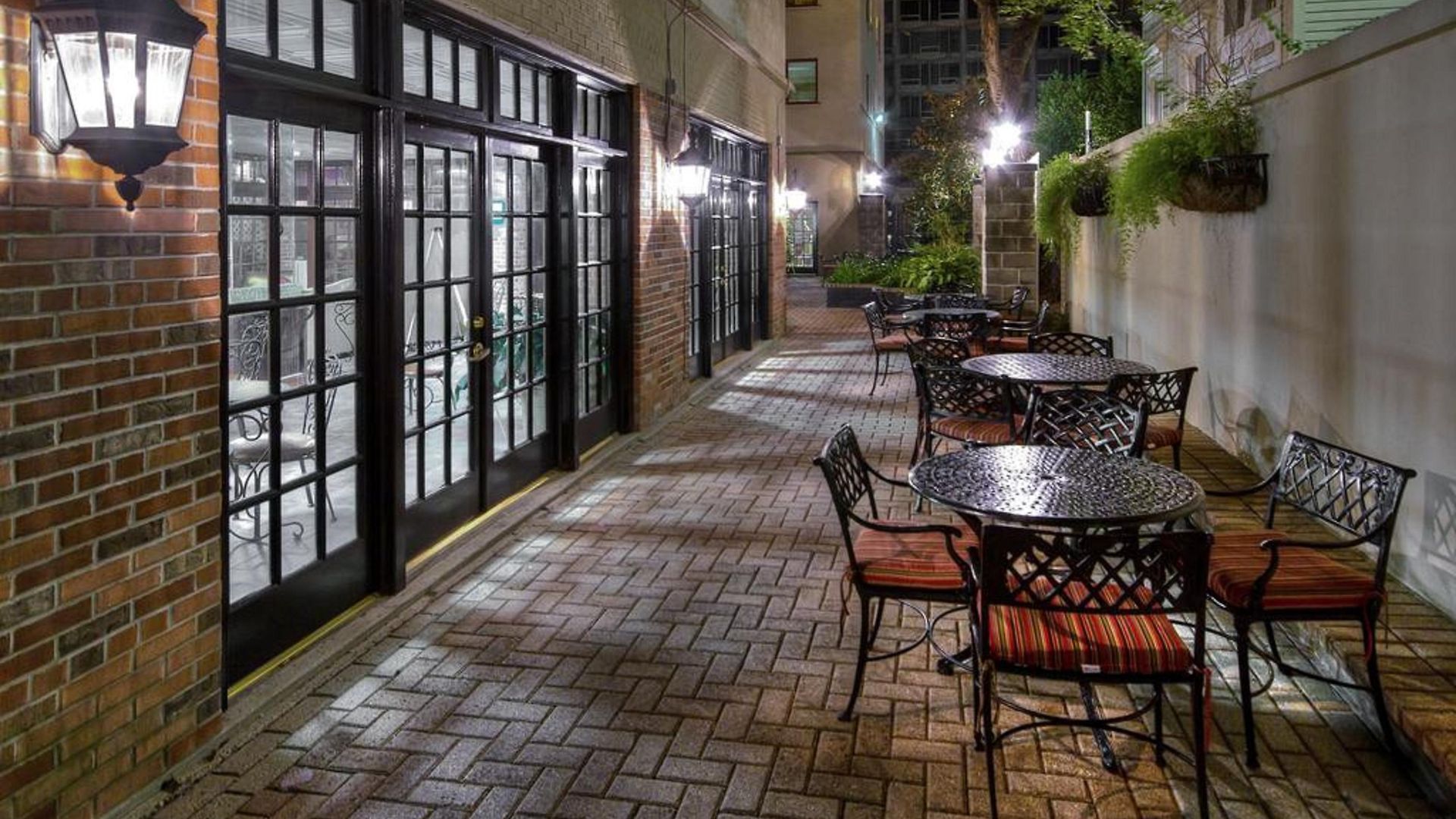 Club Wyndham Avenue Plaza 3*