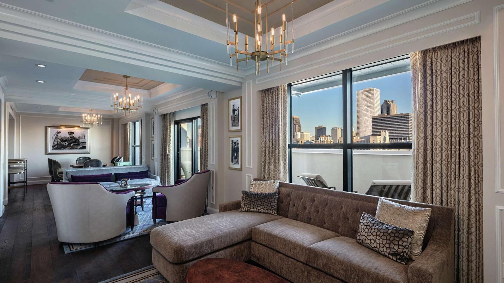 The Higgins New Orleans, Curio Collection By Hilton New Orleans