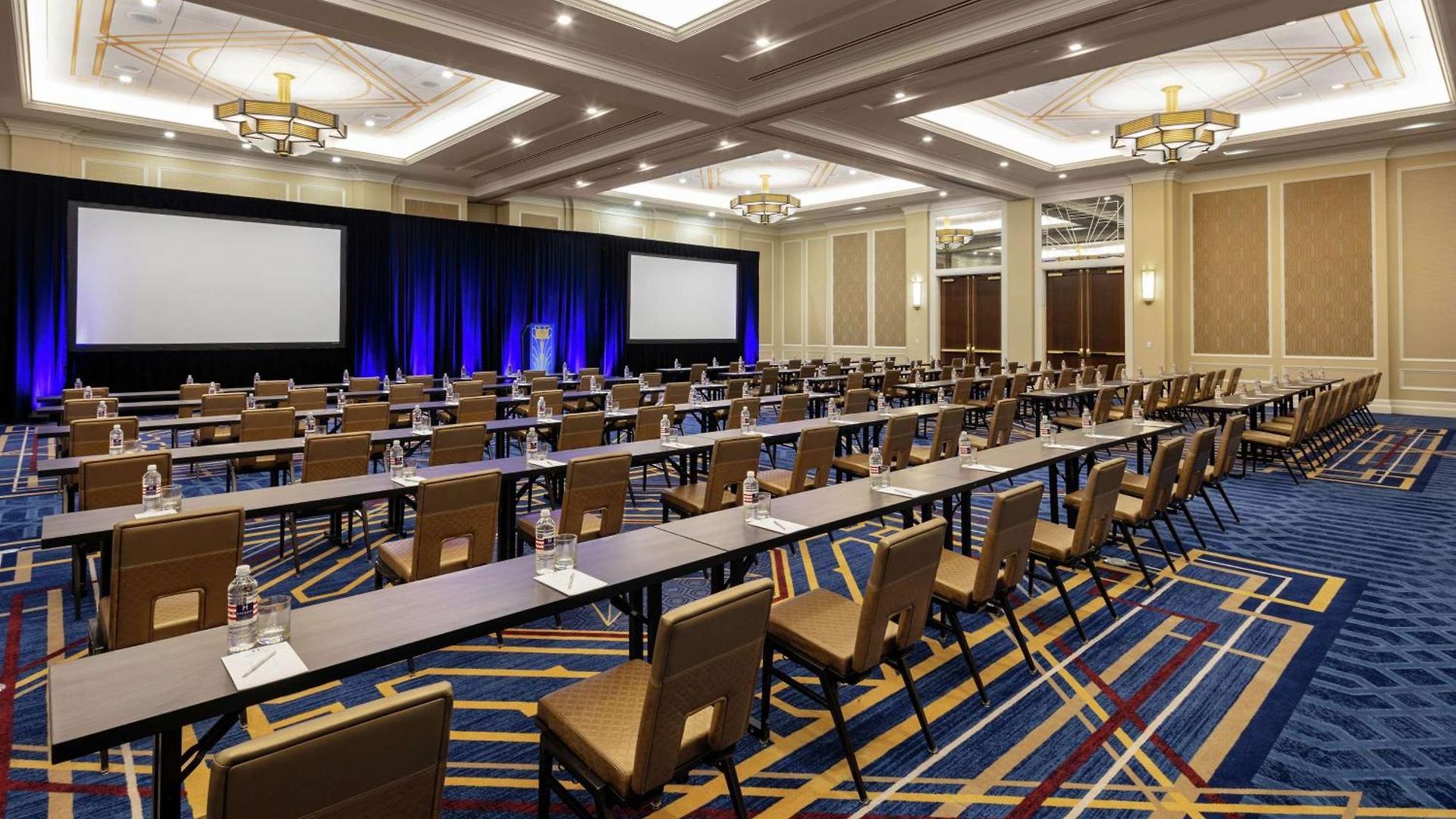 The Higgins New Orleans, Curio Collection By Hilton
