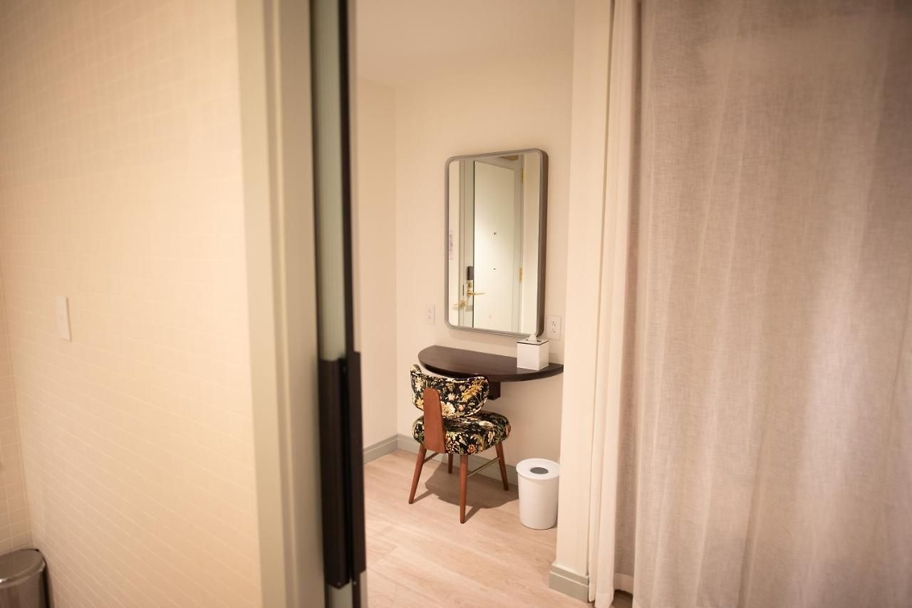 Virgin Hotel New Orleans