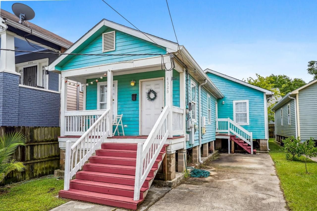 Holiday home Teal The Show *