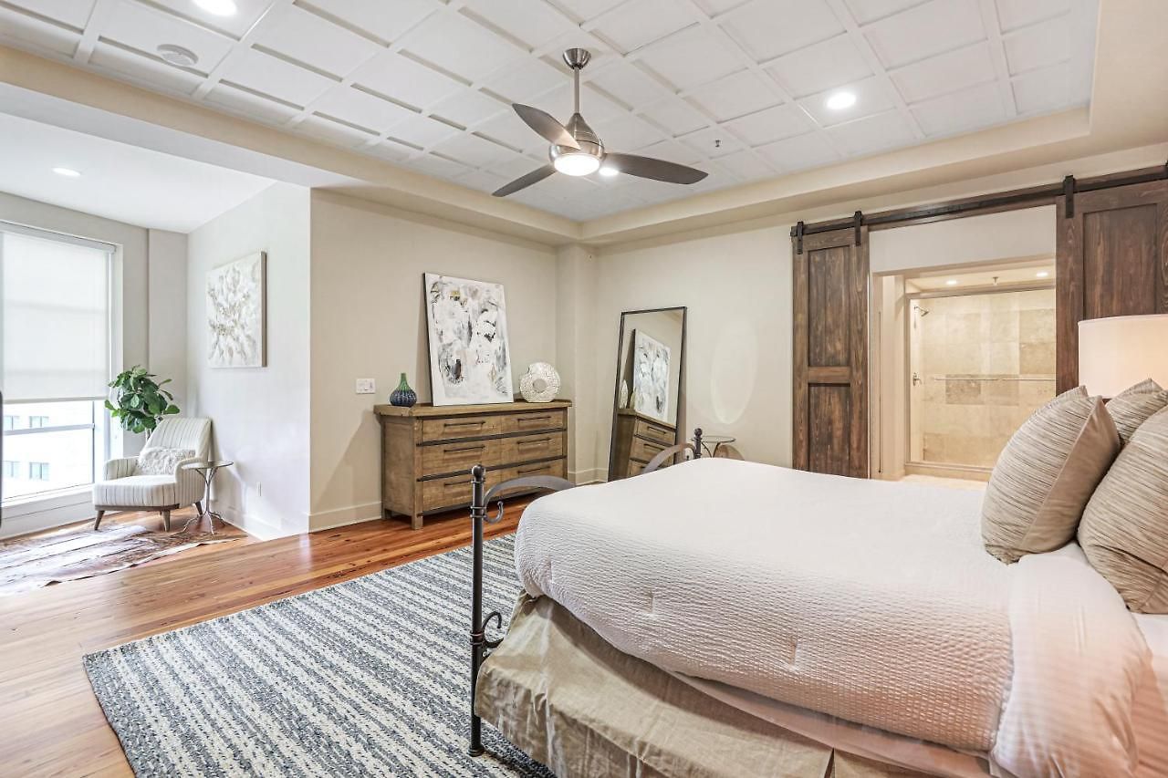 Modern & Fully Furnished In The Heart Of The Apartment New Orleans