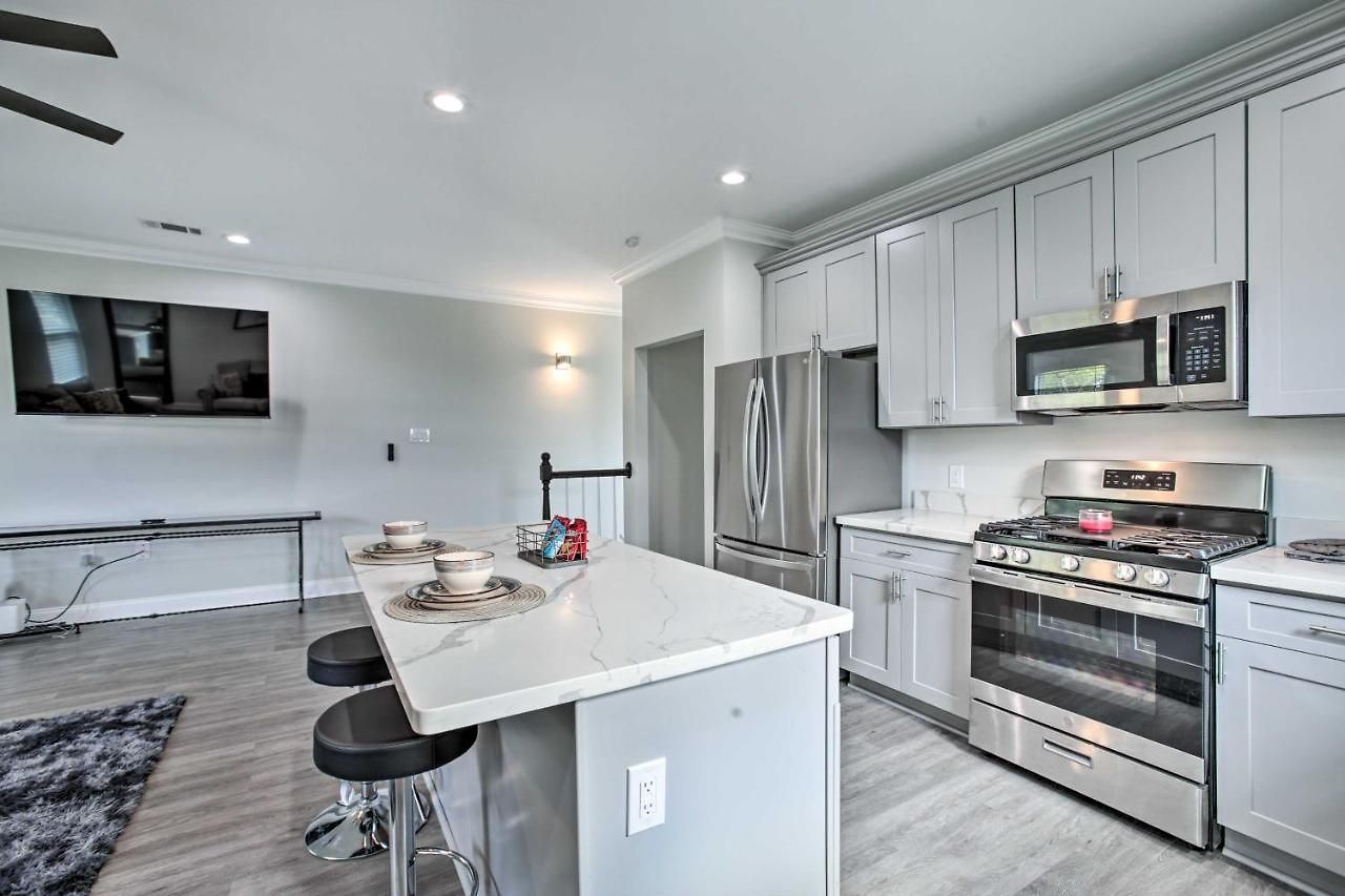 Holiday home 6 Mi To French Quarter: Modern Gem *