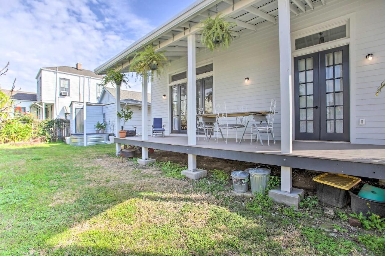 Half-mi To French Quarter: Rustic Nola New Orleans