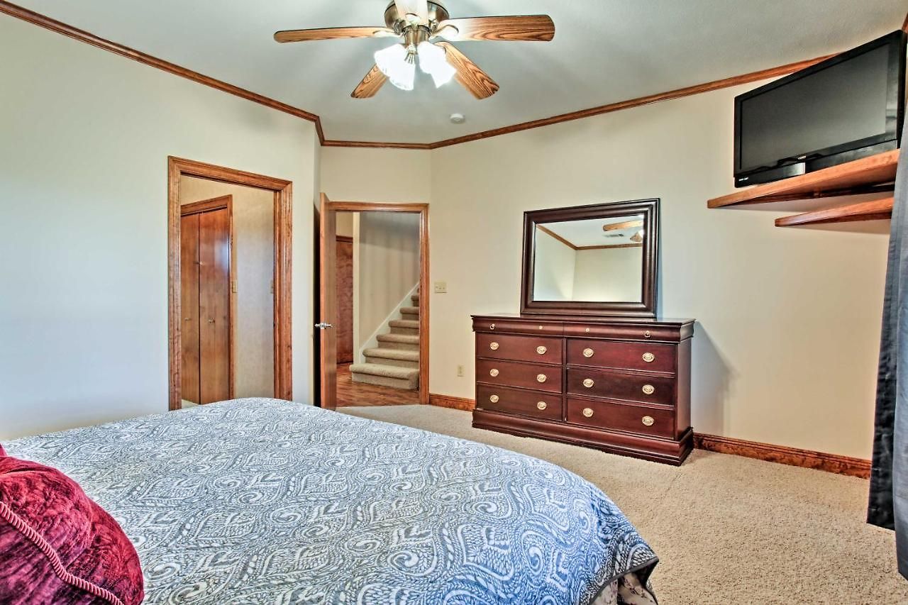 Private Dock W/ Lift: Waterfront Home! * New Orleans