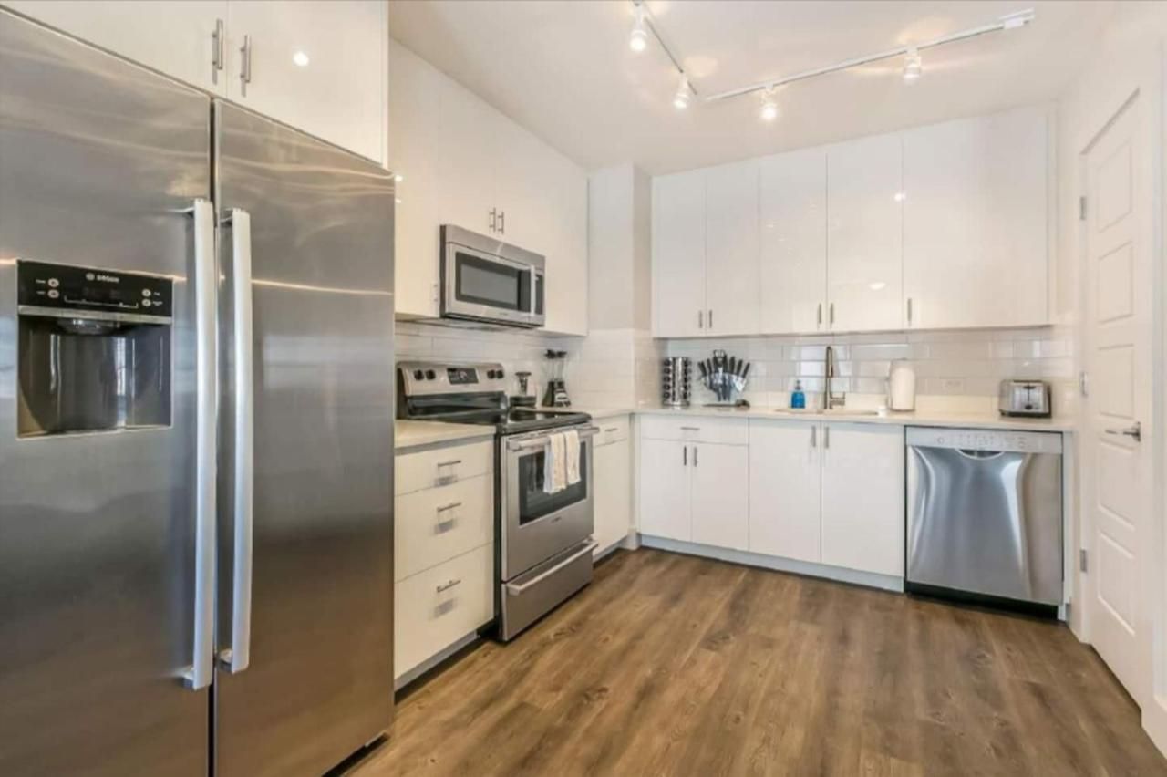 Apartment Upscale And Penthouses Close To Canal And Bourbon St