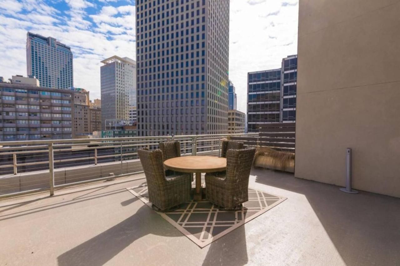 New Renovated In The Heart Of Nola Apartment