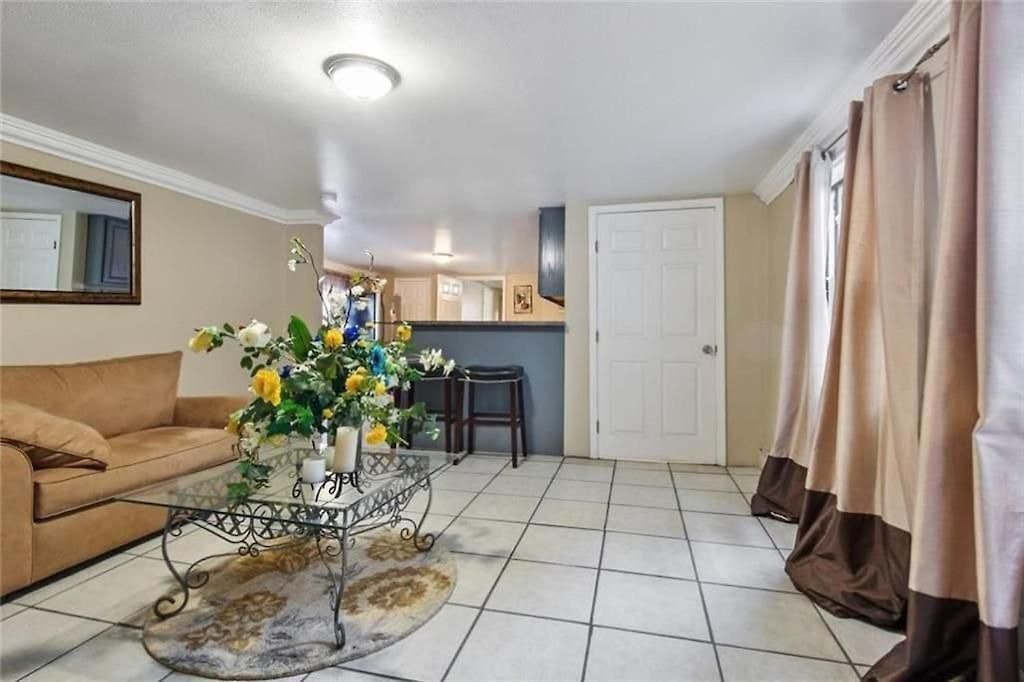 Holiday home Historic 3 Mins To The French Qtr. Sleeps 12 *