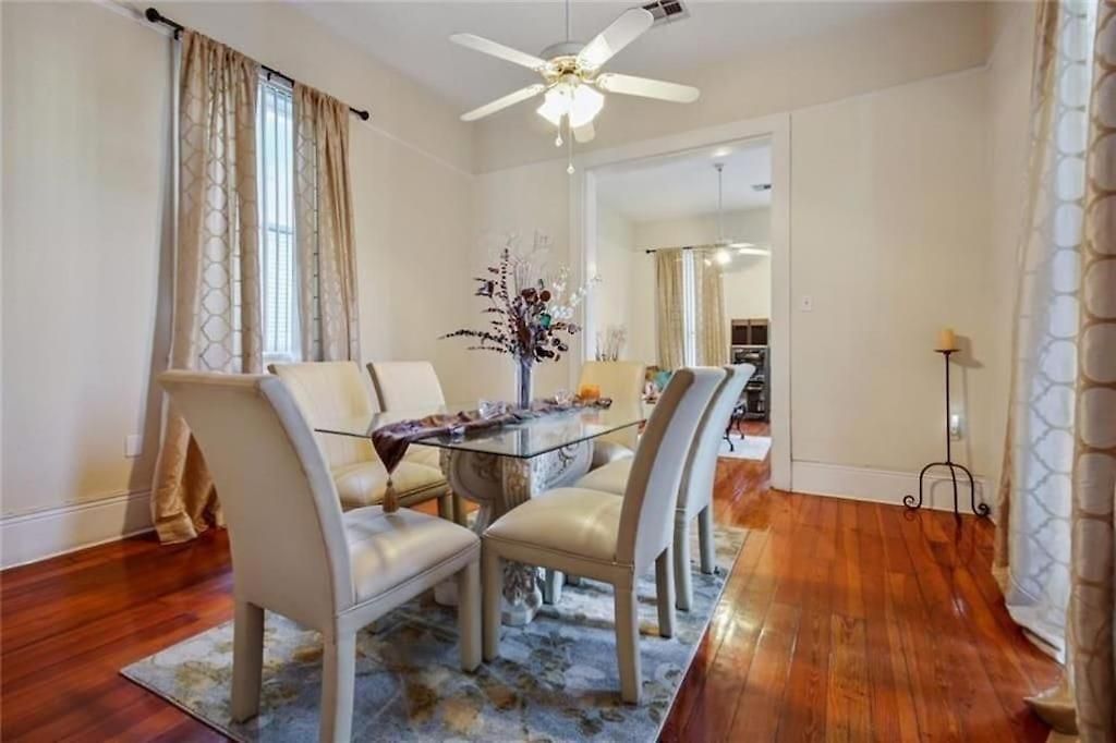 Holiday home Historic 3 Mins To The French Qtr. Sleeps 12 *