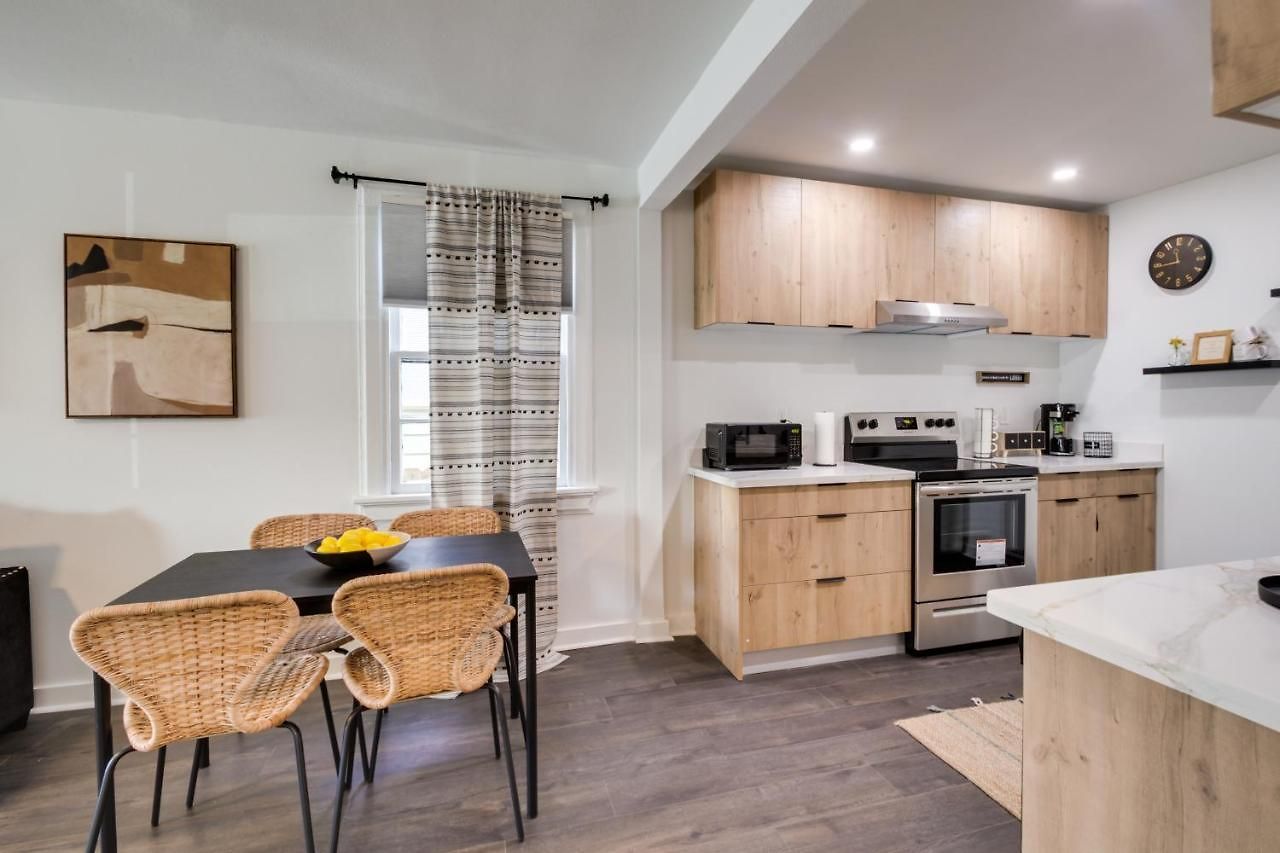 4 Mi To French Quarter: Walkable W/ Yard Apartment