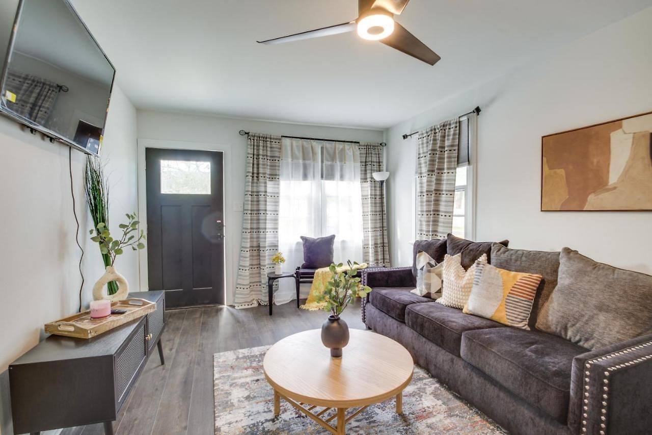 4 Mi To French Quarter: Walkable W/ Yard Apartment New Orleans