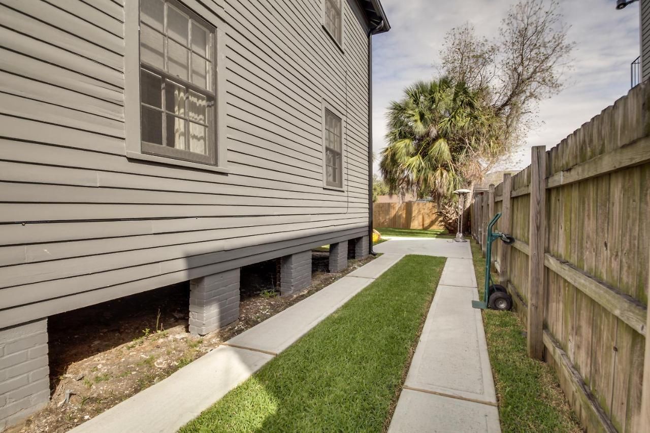 4 Mi To French Quarter: Walkable W/ Yard New Orleans