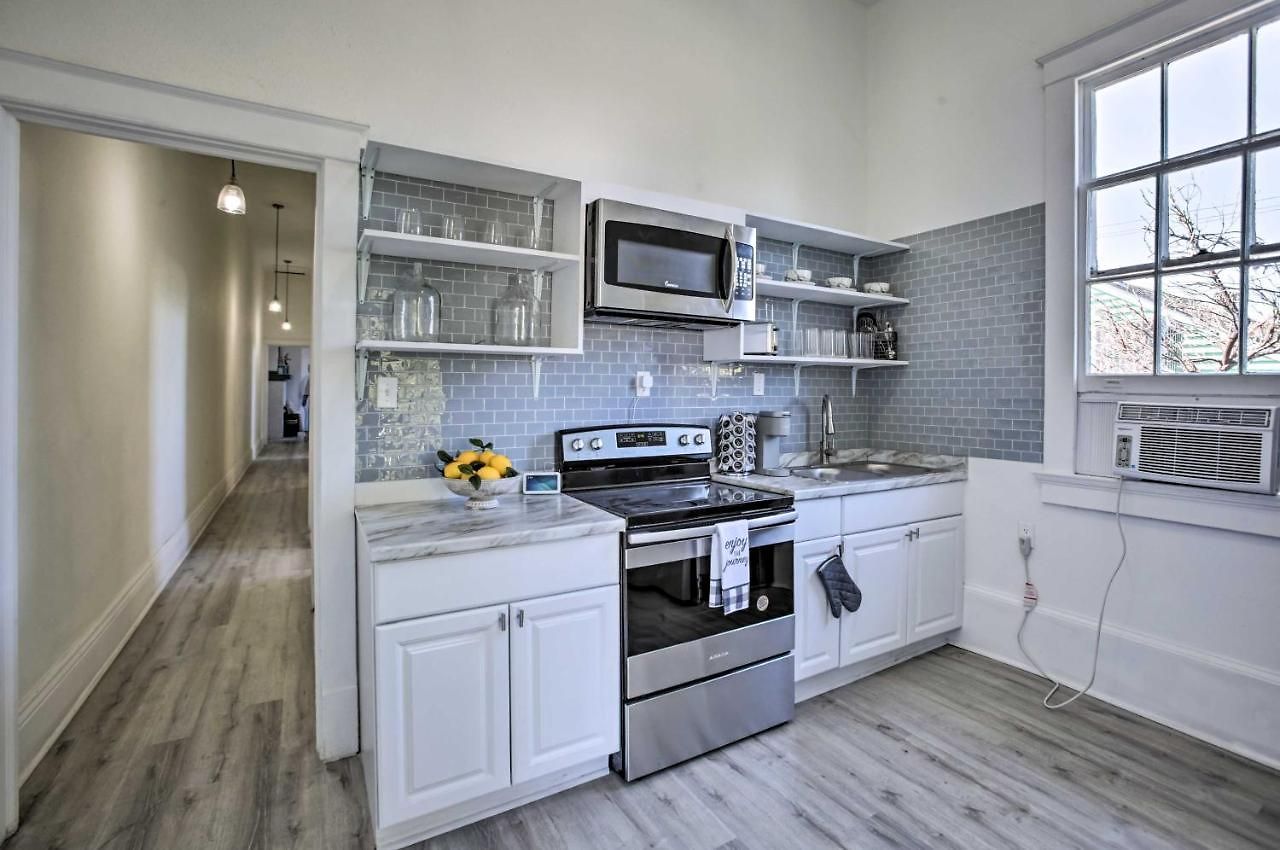 Modern Nola Condo: 2 Mi To Bourbon Street