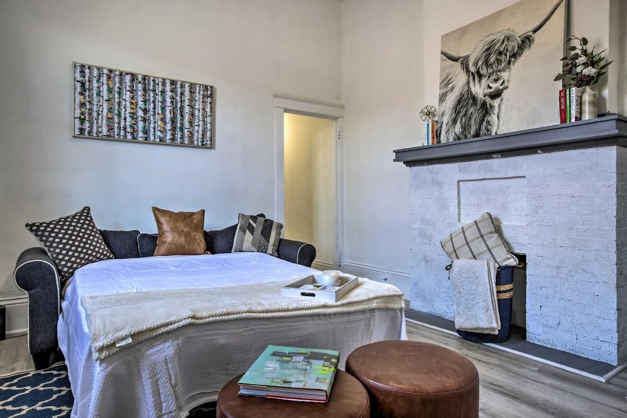 Modern Nola Condo: 2 Mi To Bourbon Street Holiday home *
