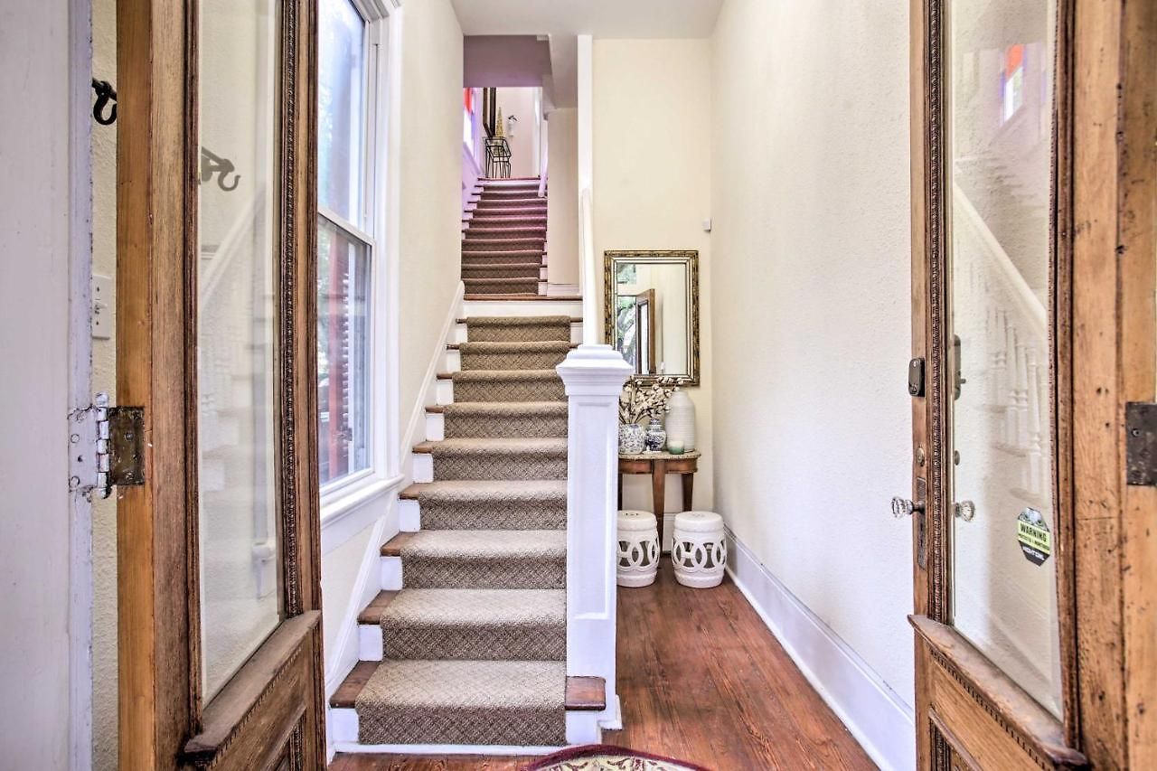 Inviting Uptown Apt: Perfect Location! * New Orleans