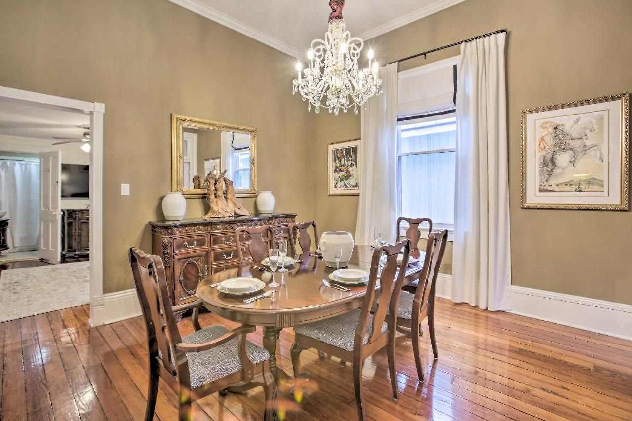 Inviting Uptown Apt: Perfect Location! * New Orleans