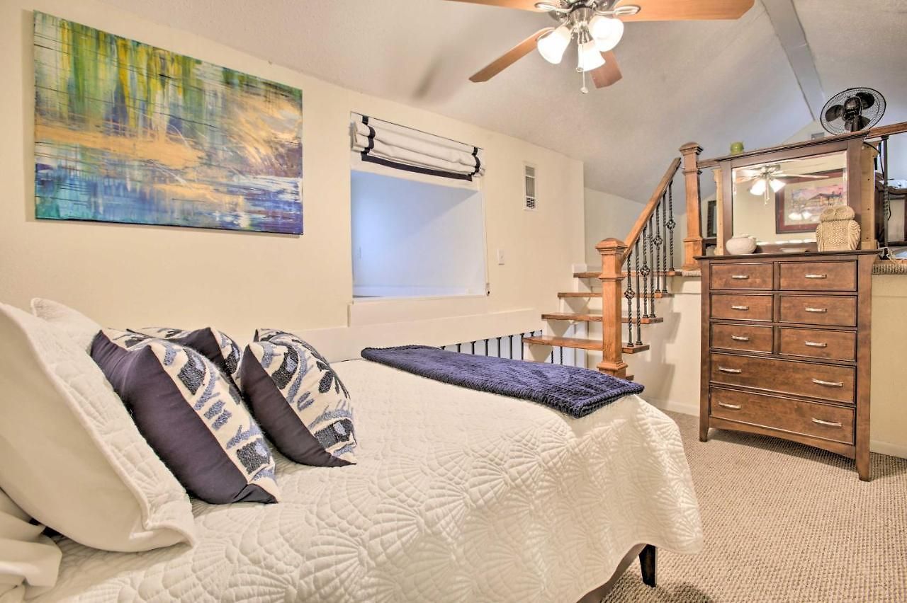 Apartment Inviting Uptown Apt: Perfect Location! New Orleans