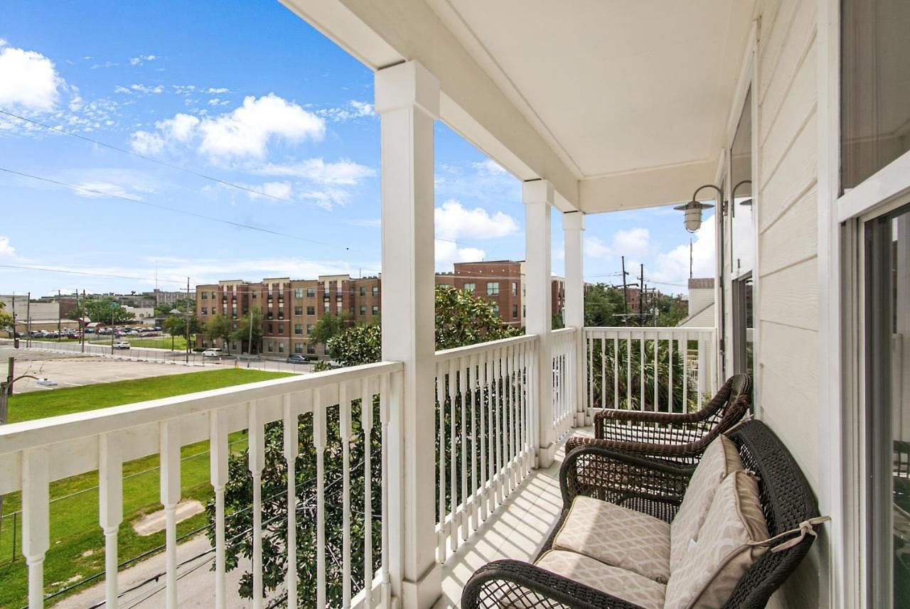 Breathtaking Near French Quarter *