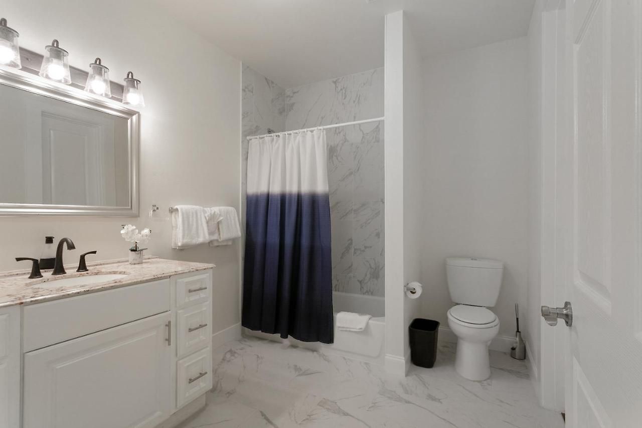 Breathtaking Near French Quarter Apartment New Orleans