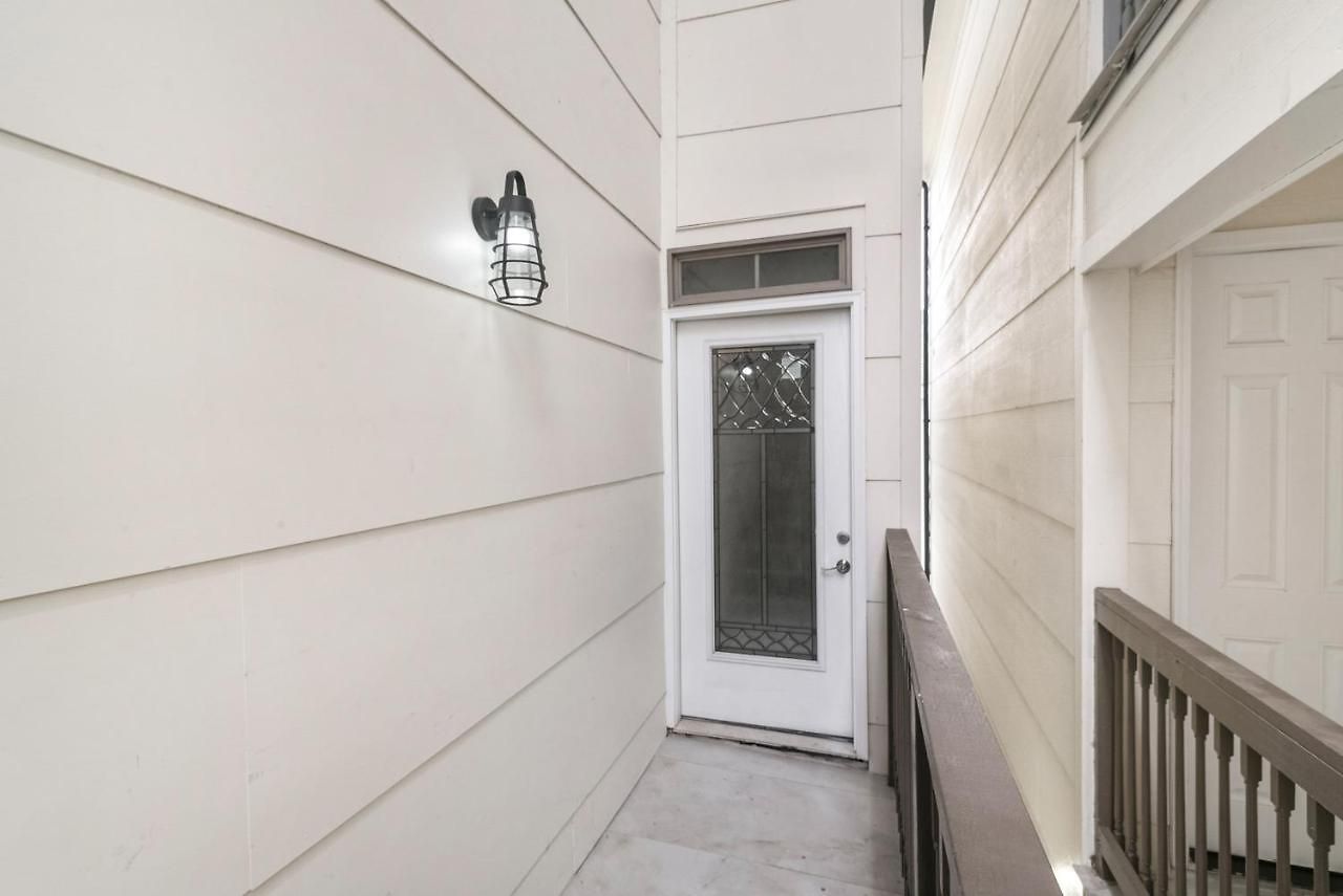 Breathtaking Near French Quarter Apartment New Orleans