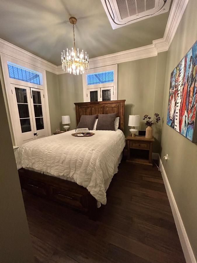 Serenity In The Marigny Bed & Breakfast