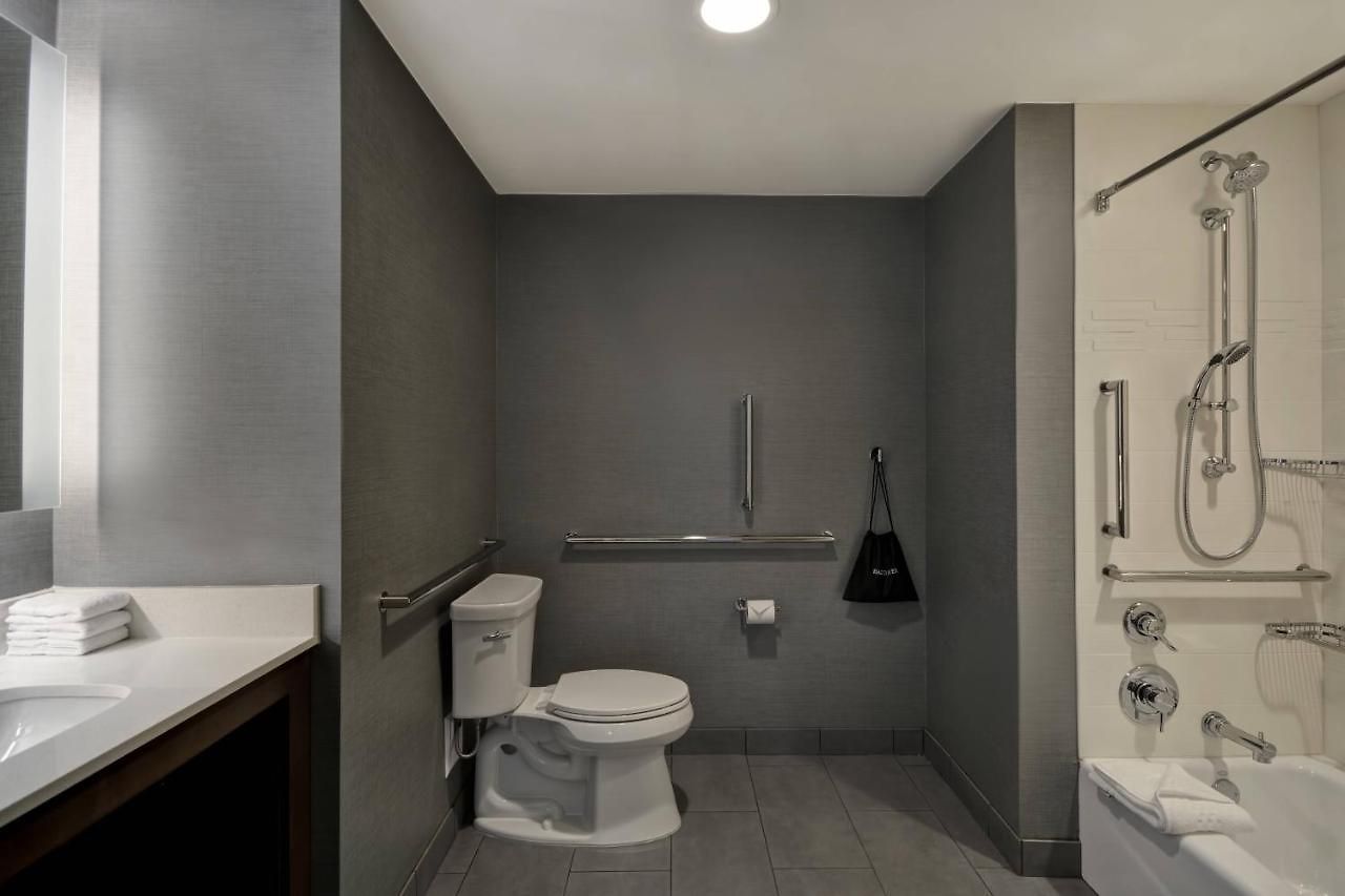 By Marriott French Quarter Area/cen B Hotel New Orleans
