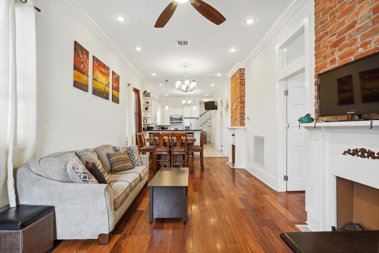 Holiday home Nola Luxury, Near Parade Route, Bar & Porch New Orleans