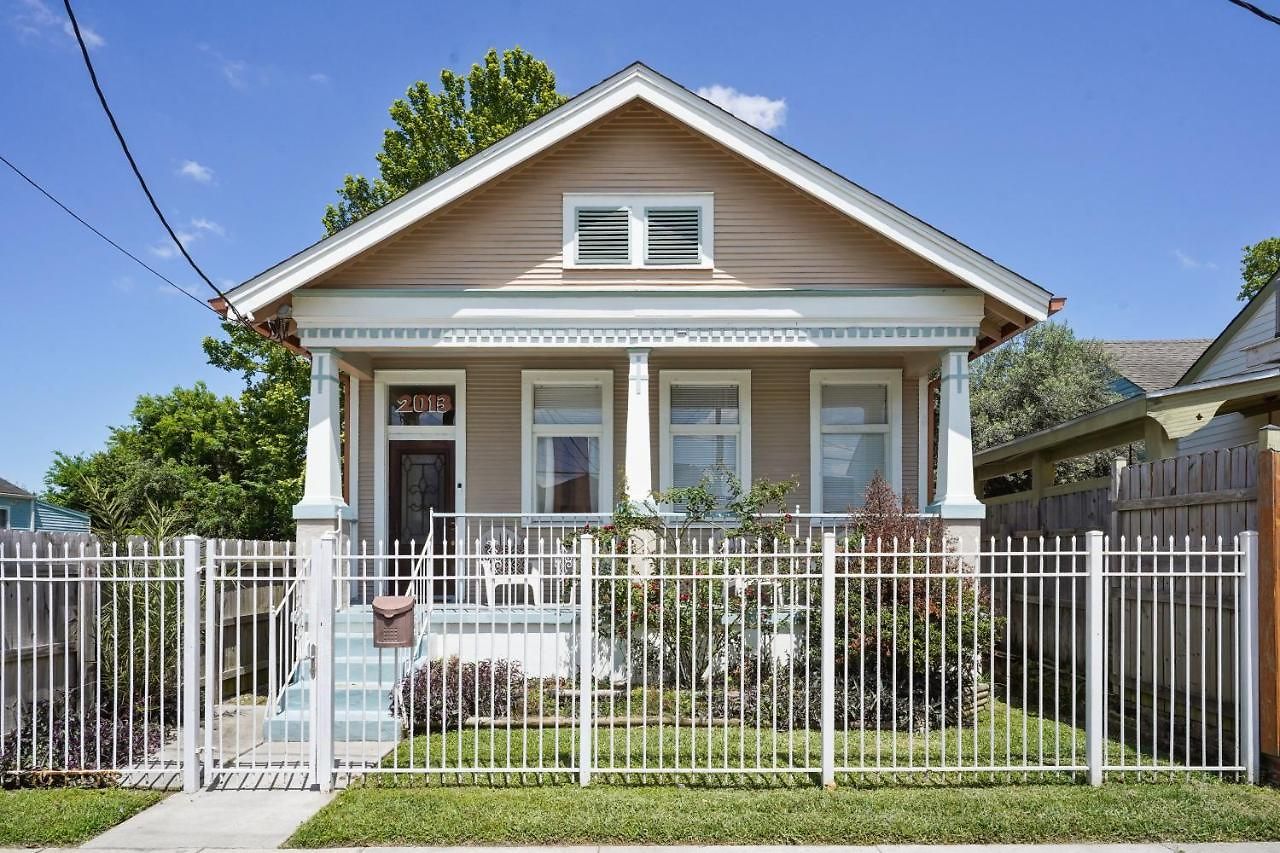 Nola Luxury, Near Parade Route, Bar & Porch *