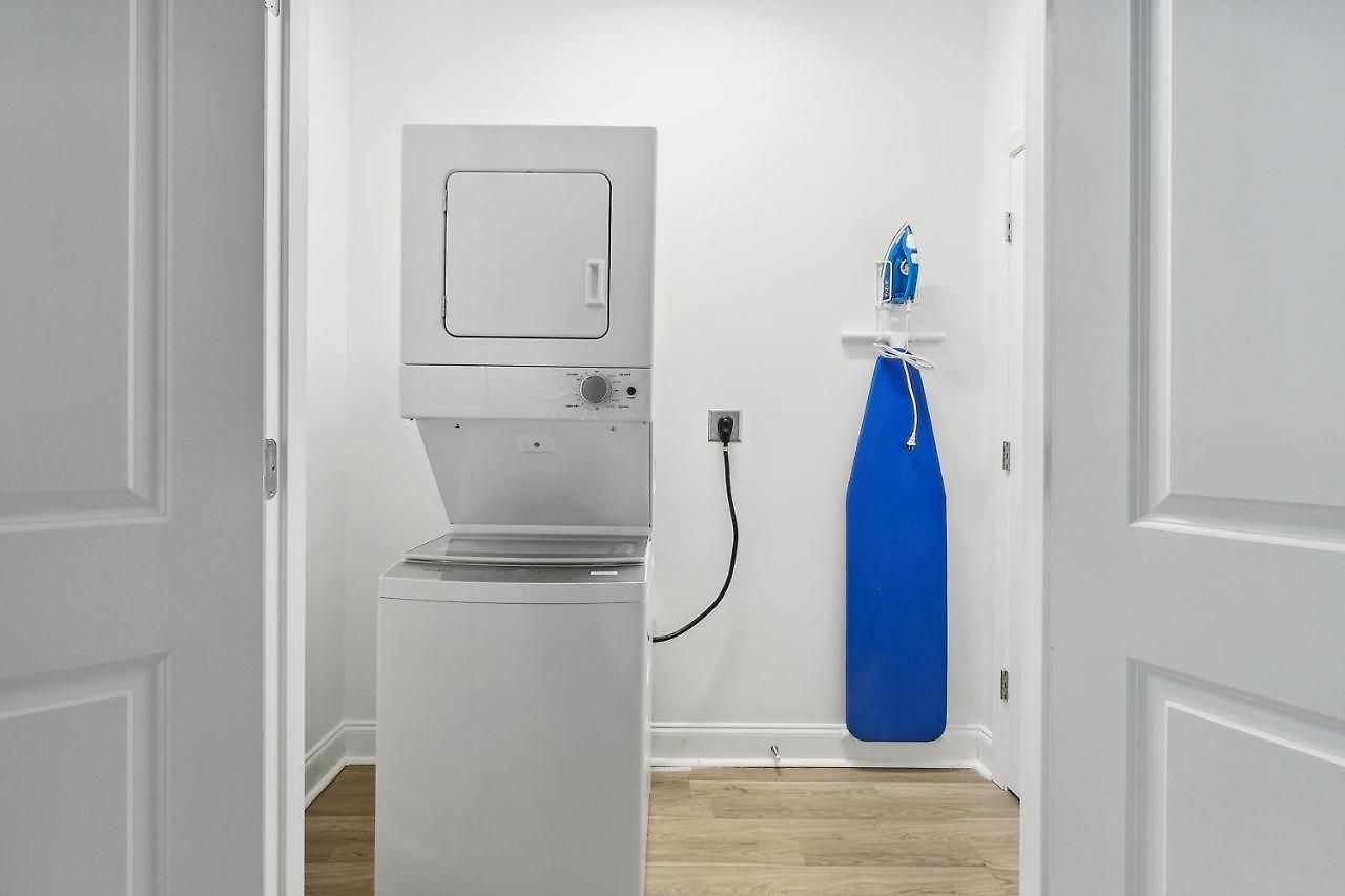 Apartment New Luxury 3br W Jacuzzi *