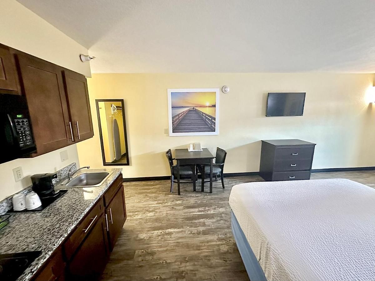 Days By Wyndham Pontchartrain 3*