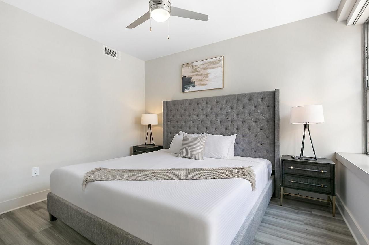 Modern & Fully Furnished In The Heart Of The Apartment